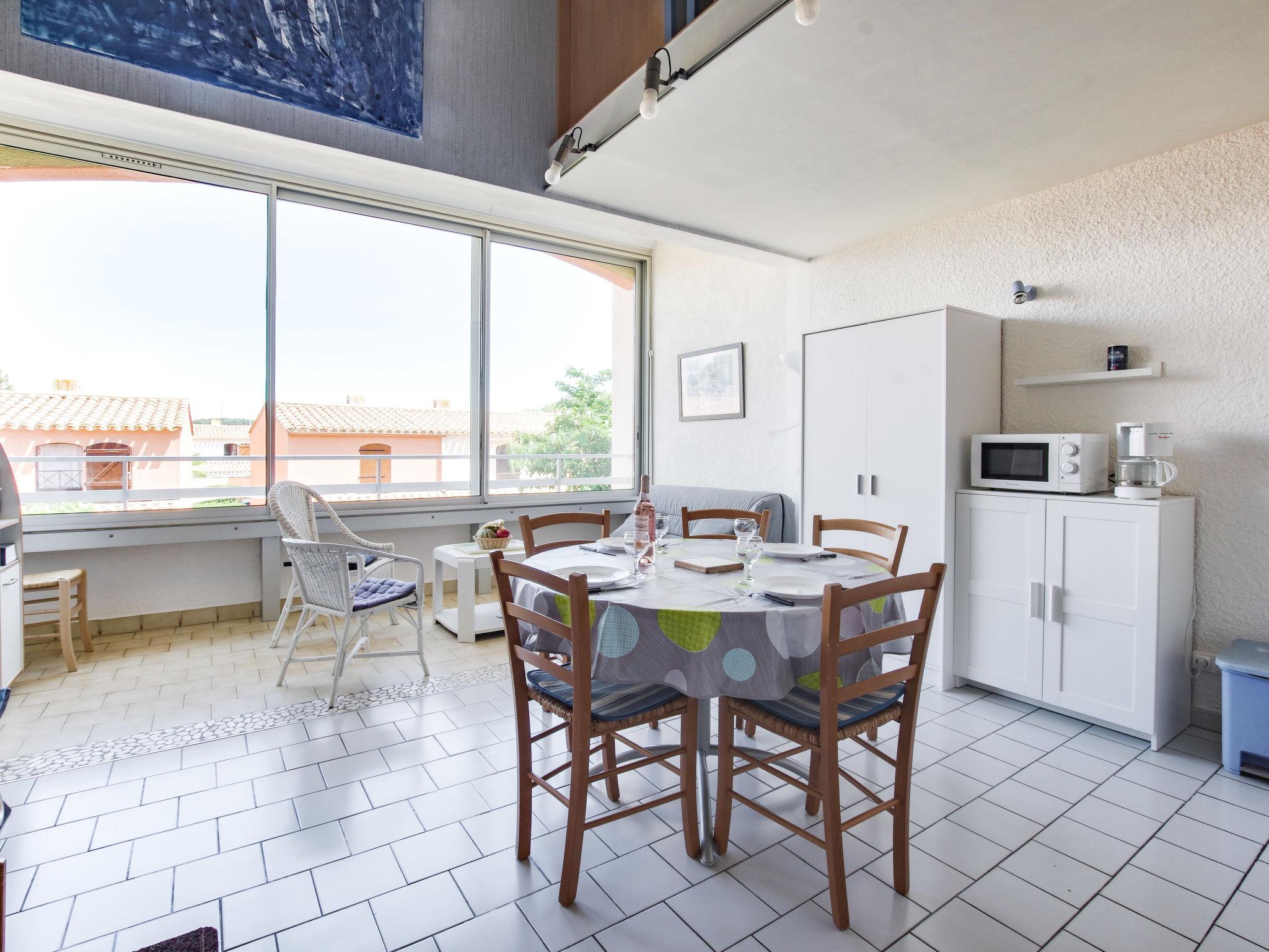 Foto 10 - Apartamento em Agde com piscina e vistas do mar