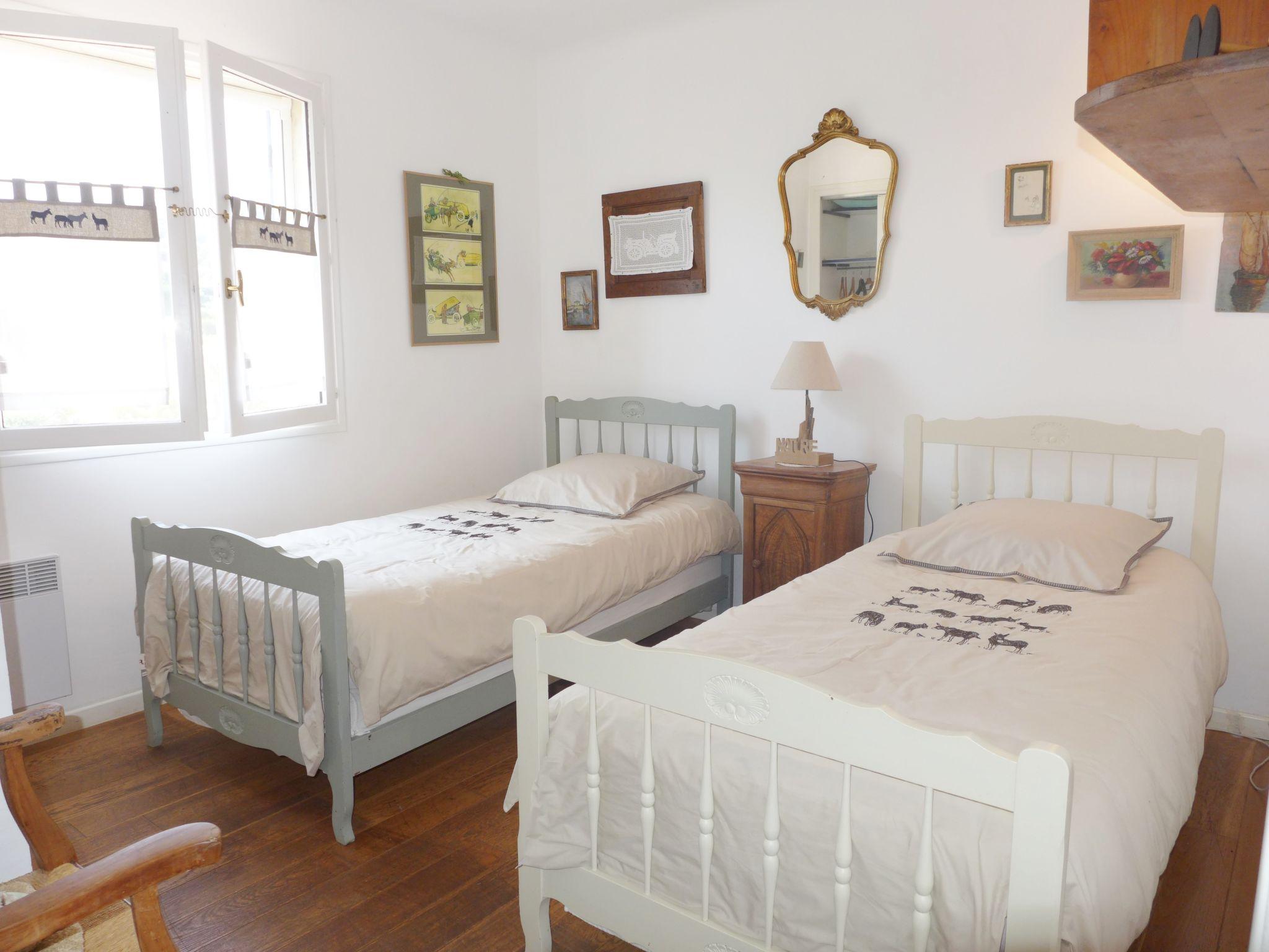 Photo 15 - Maison de 3 chambres à Roquebrune-sur-Argens avec piscine et jardin