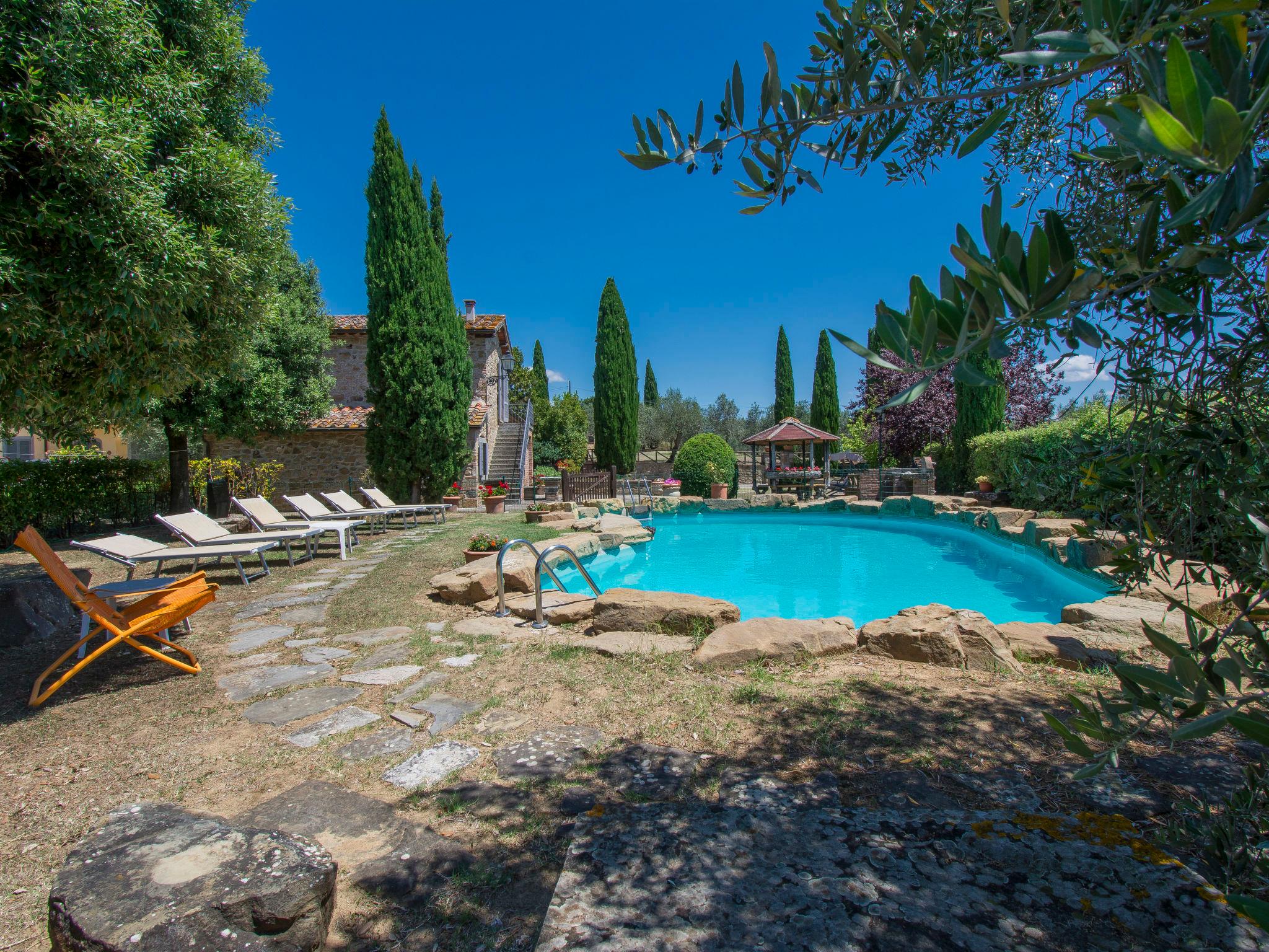 Photo 27 - Maison de 4 chambres à Civitella in Val di Chiana avec piscine privée et jardin