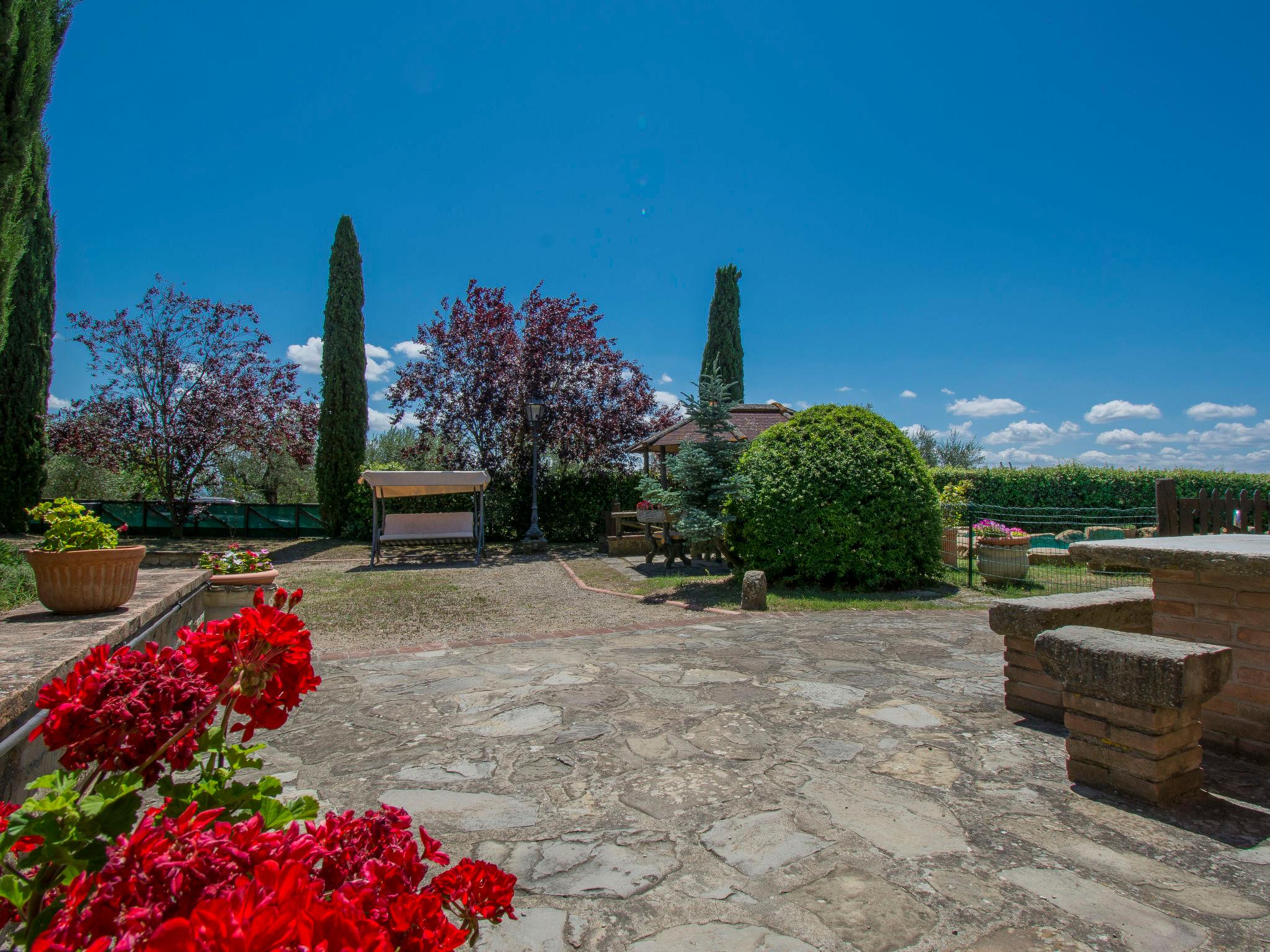 Foto 30 - Casa de 4 quartos em Civitella in Val di Chiana com piscina privada e jardim