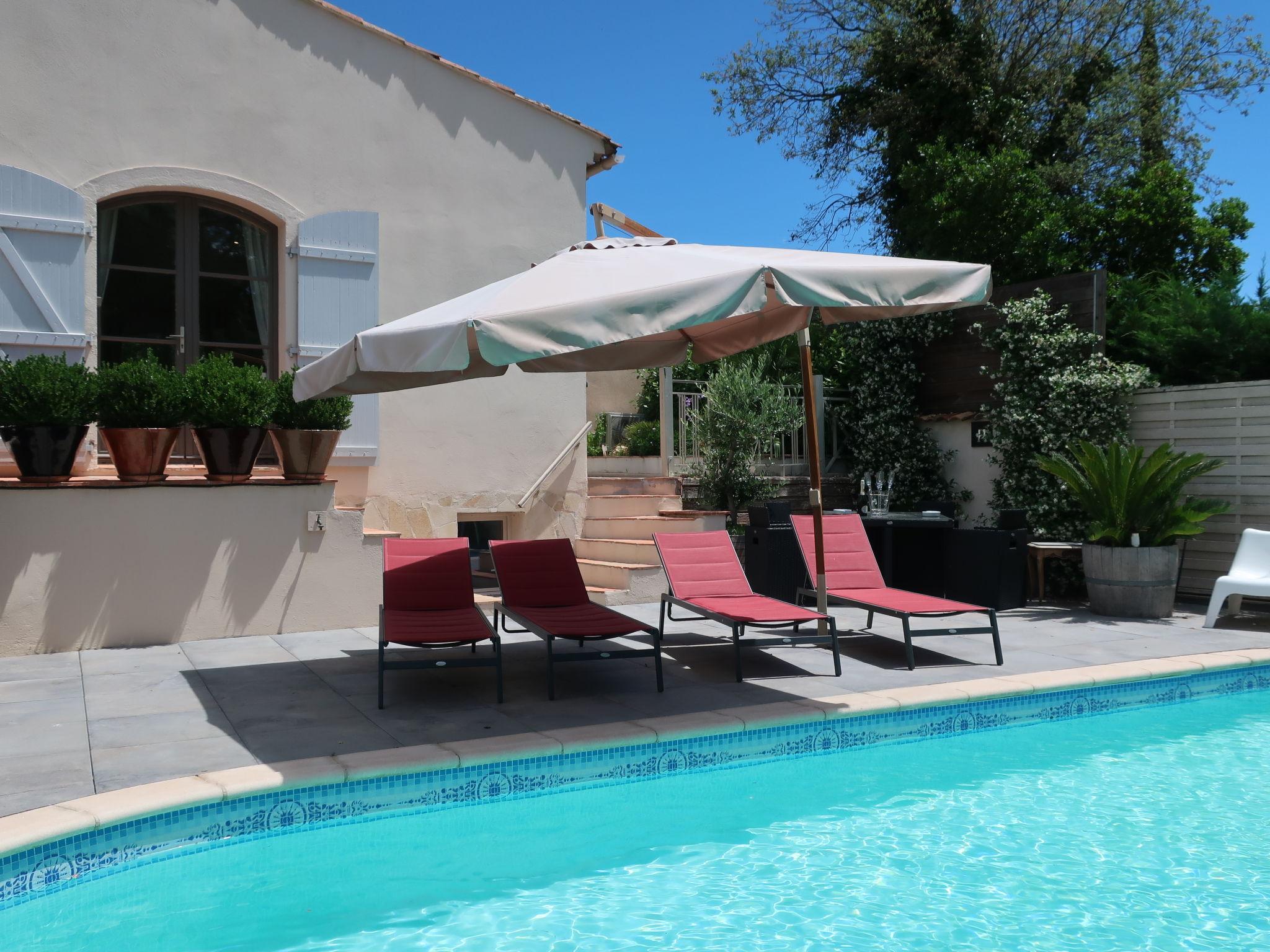 Foto 1 - Casa con 3 camere da letto a La Môle con piscina privata e terrazza