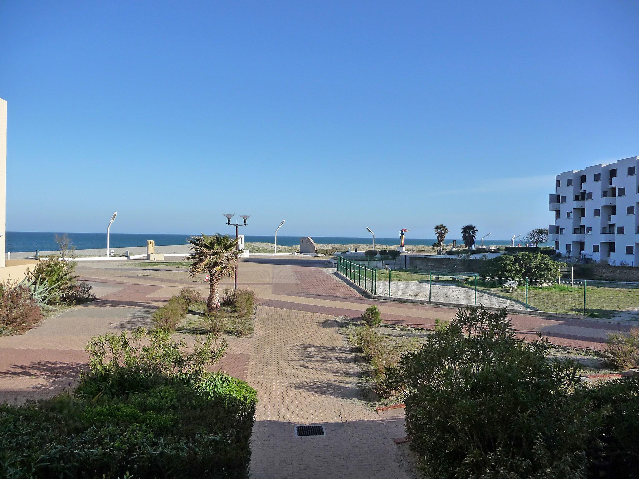 Foto 16 - Apartment in Le Barcarès mit terrasse und blick aufs meer