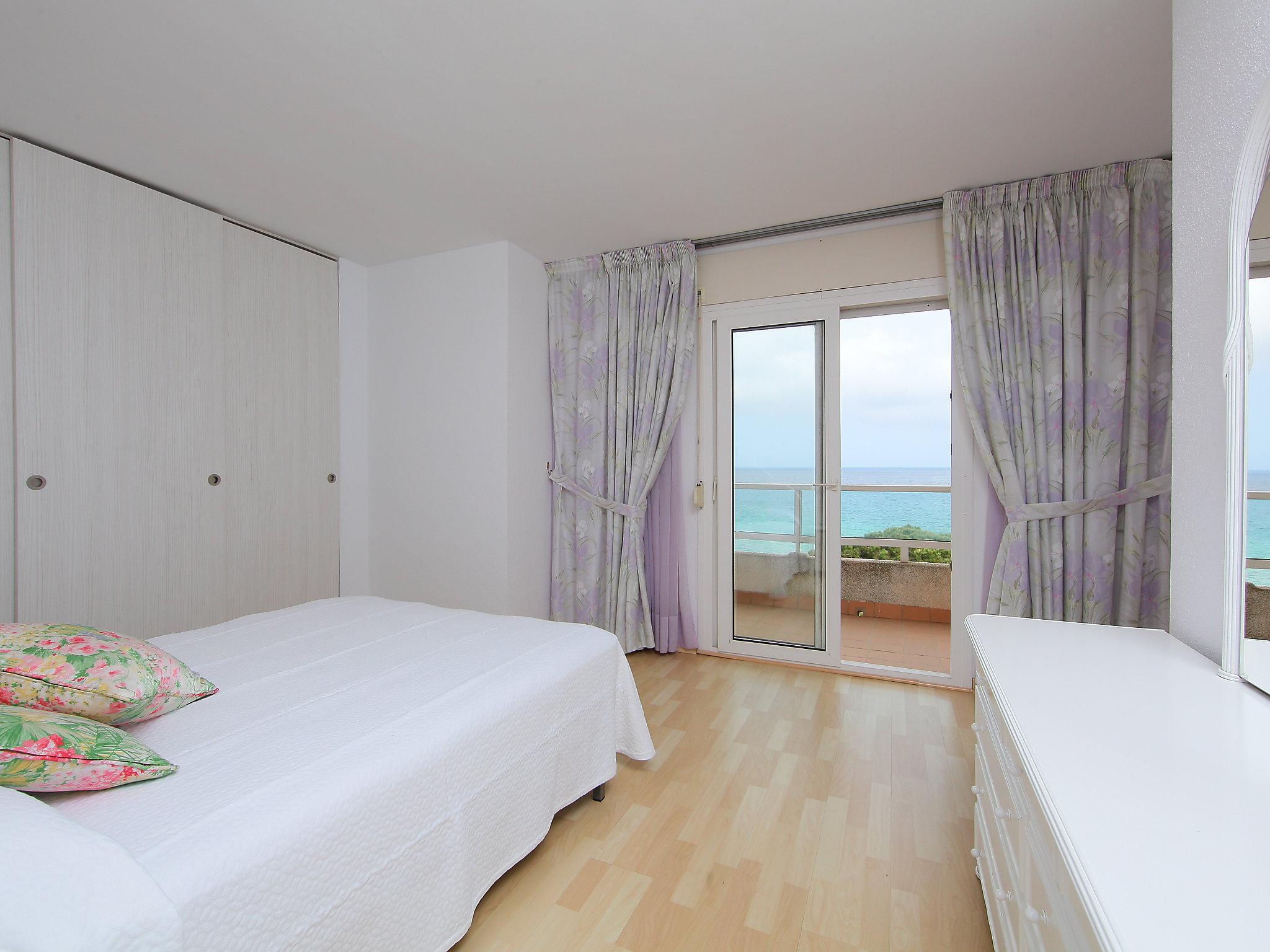 Foto 8 - Apartamento de 3 quartos em Blanes com piscina e vistas do mar