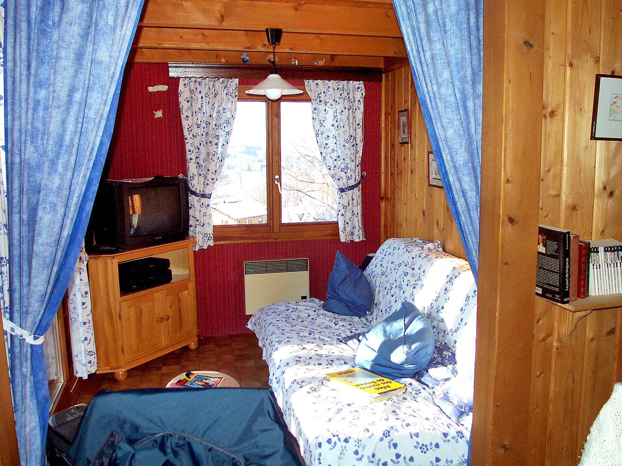 Photo 2 - Maison de 1 chambre à Gerbépal avec terrasse et vues sur la montagne