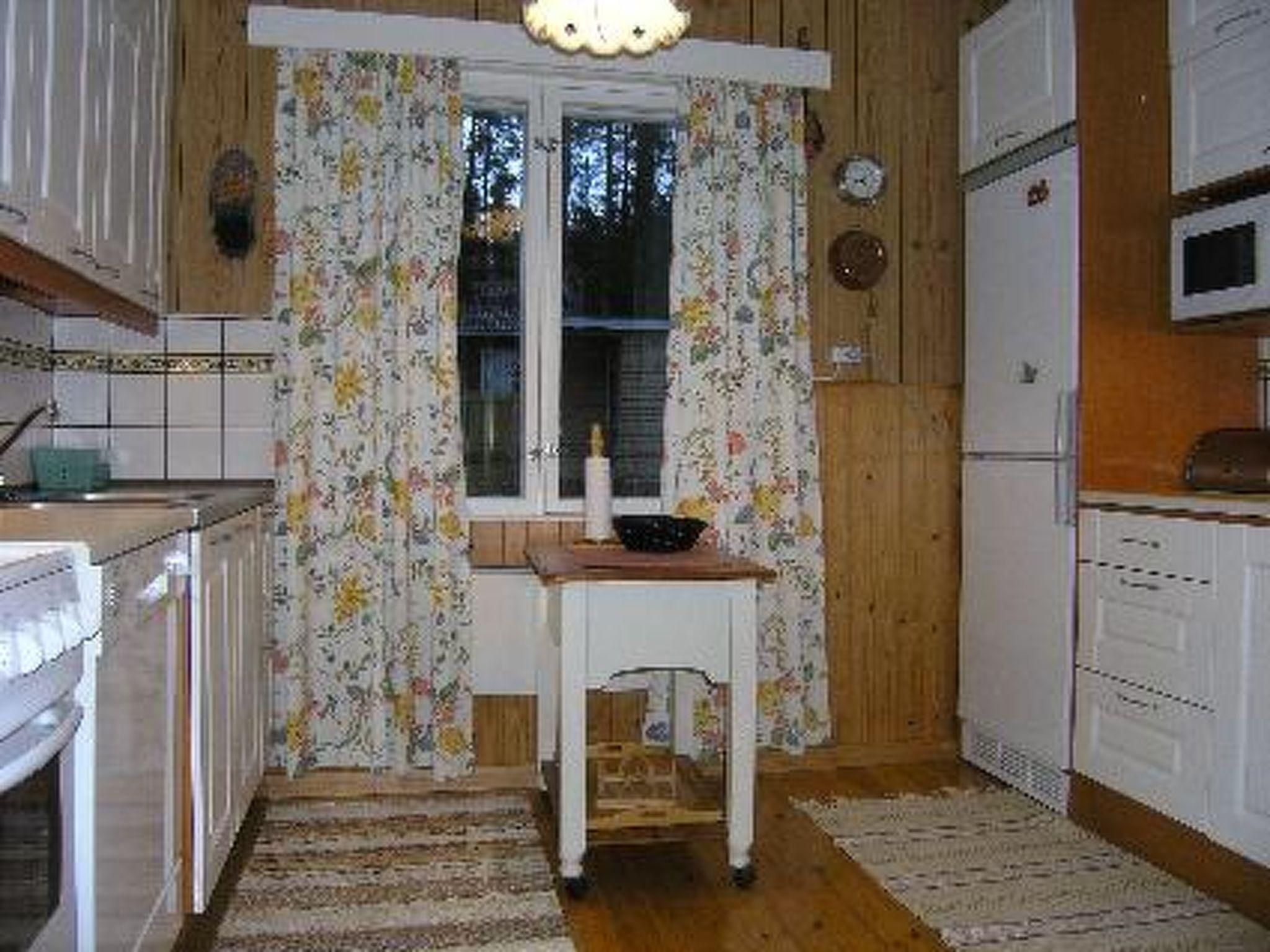 Foto 4 - Casa de 3 habitaciones en Savonlinna con sauna