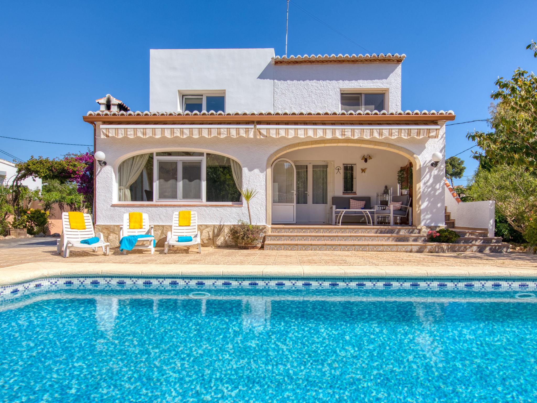 Foto 1 - Casa con 3 camere da letto a Jávea con piscina privata e vista mare