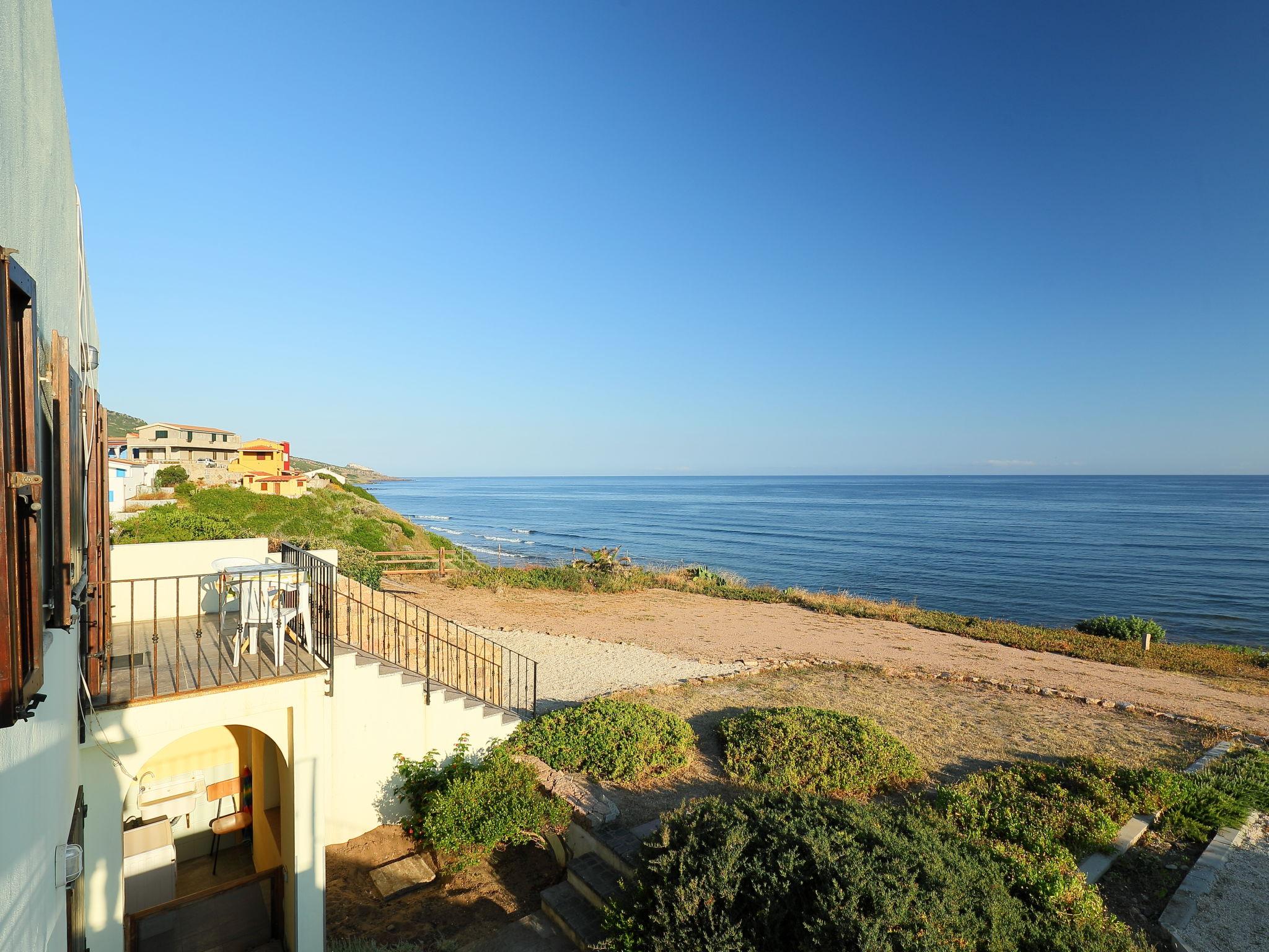 Foto 1 - Apartamento de 1 habitación en Valledoria con terraza y vistas al mar