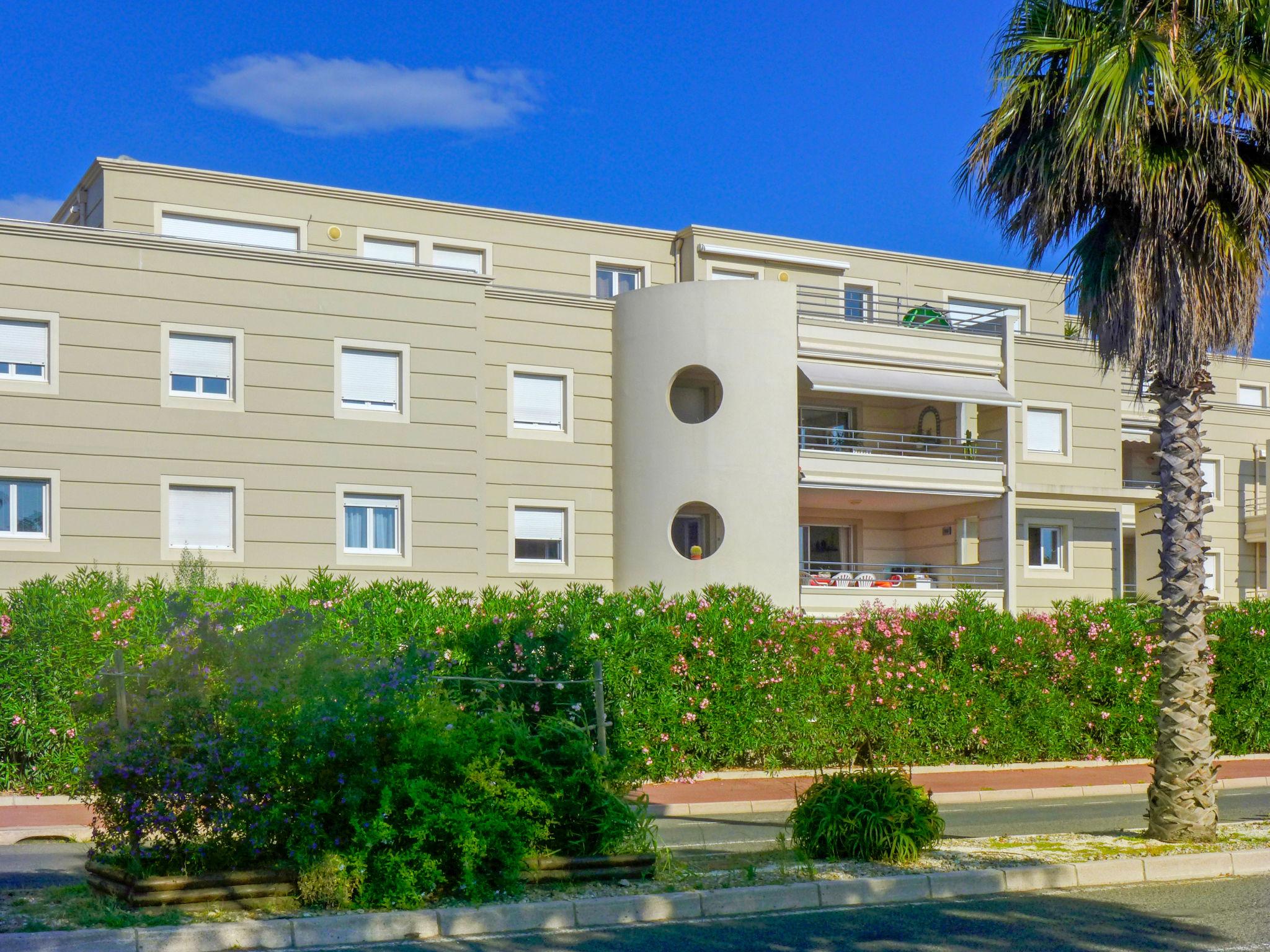 Foto 2 - Apartamento de 2 quartos em Canet-en-Roussillon com terraço e vistas do mar