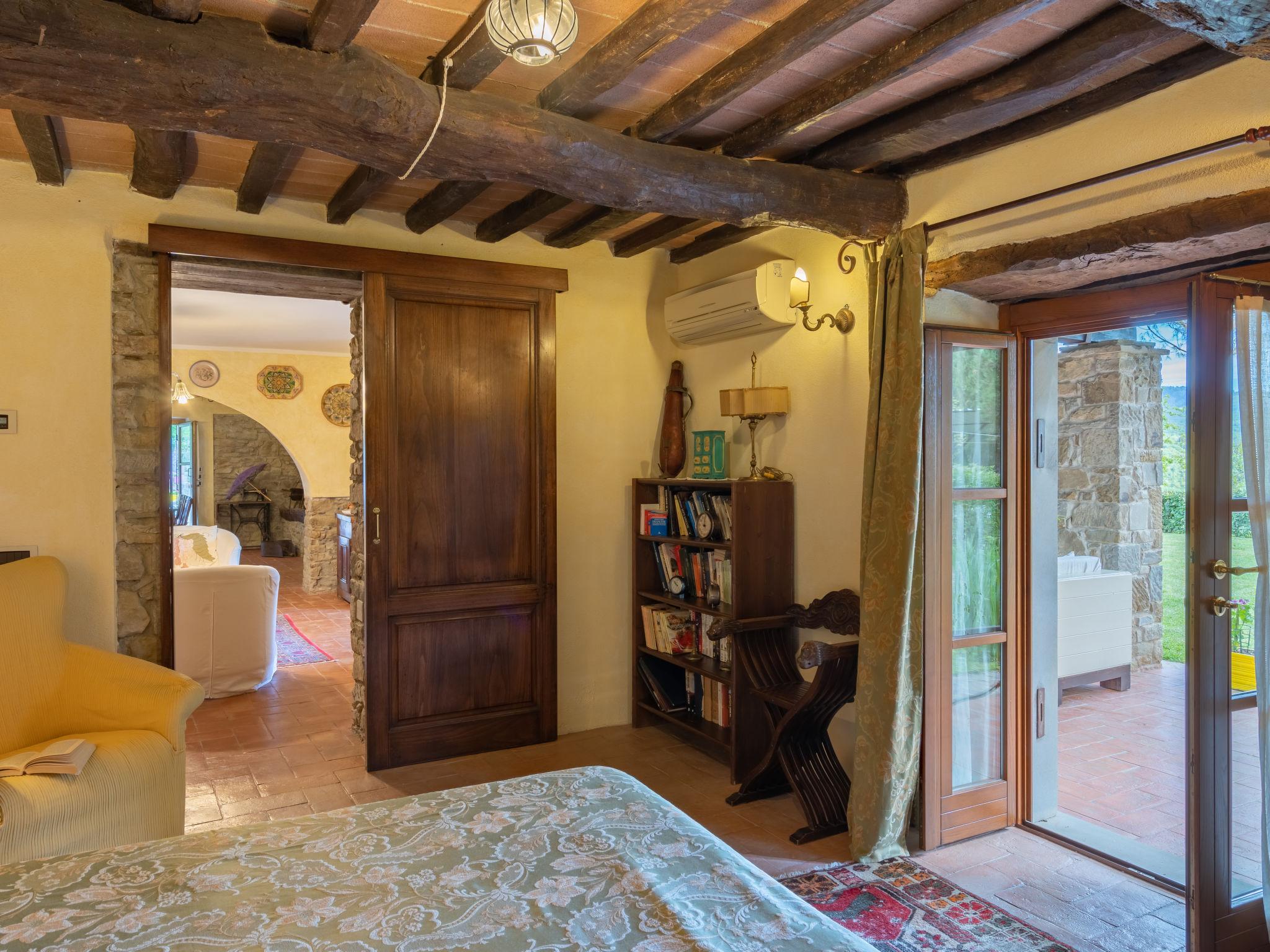 Foto 14 - Casa con 5 camere da letto a Arezzo con piscina privata e giardino