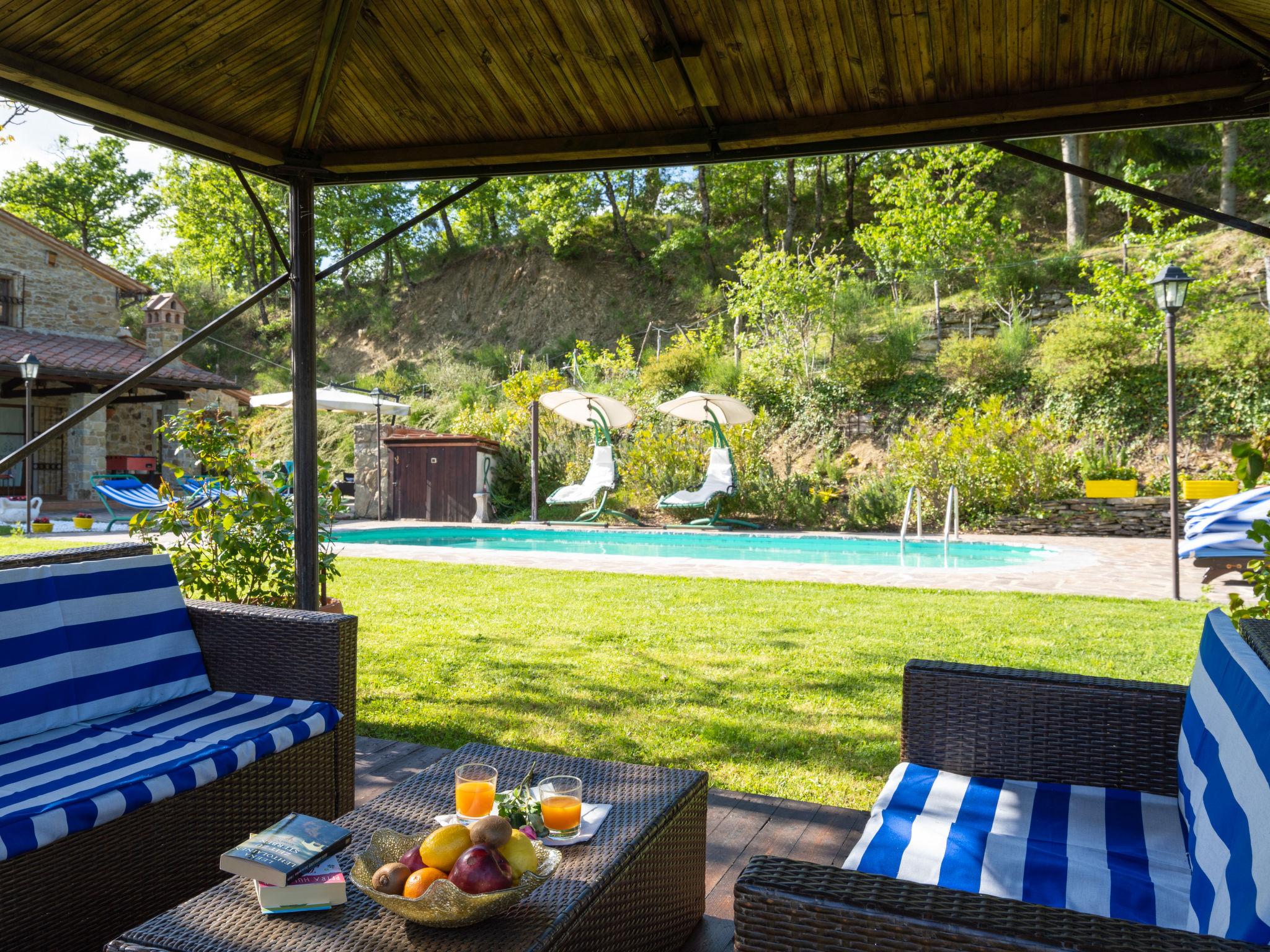 Foto 35 - Casa de 5 quartos em Arezzo com piscina privada e jardim