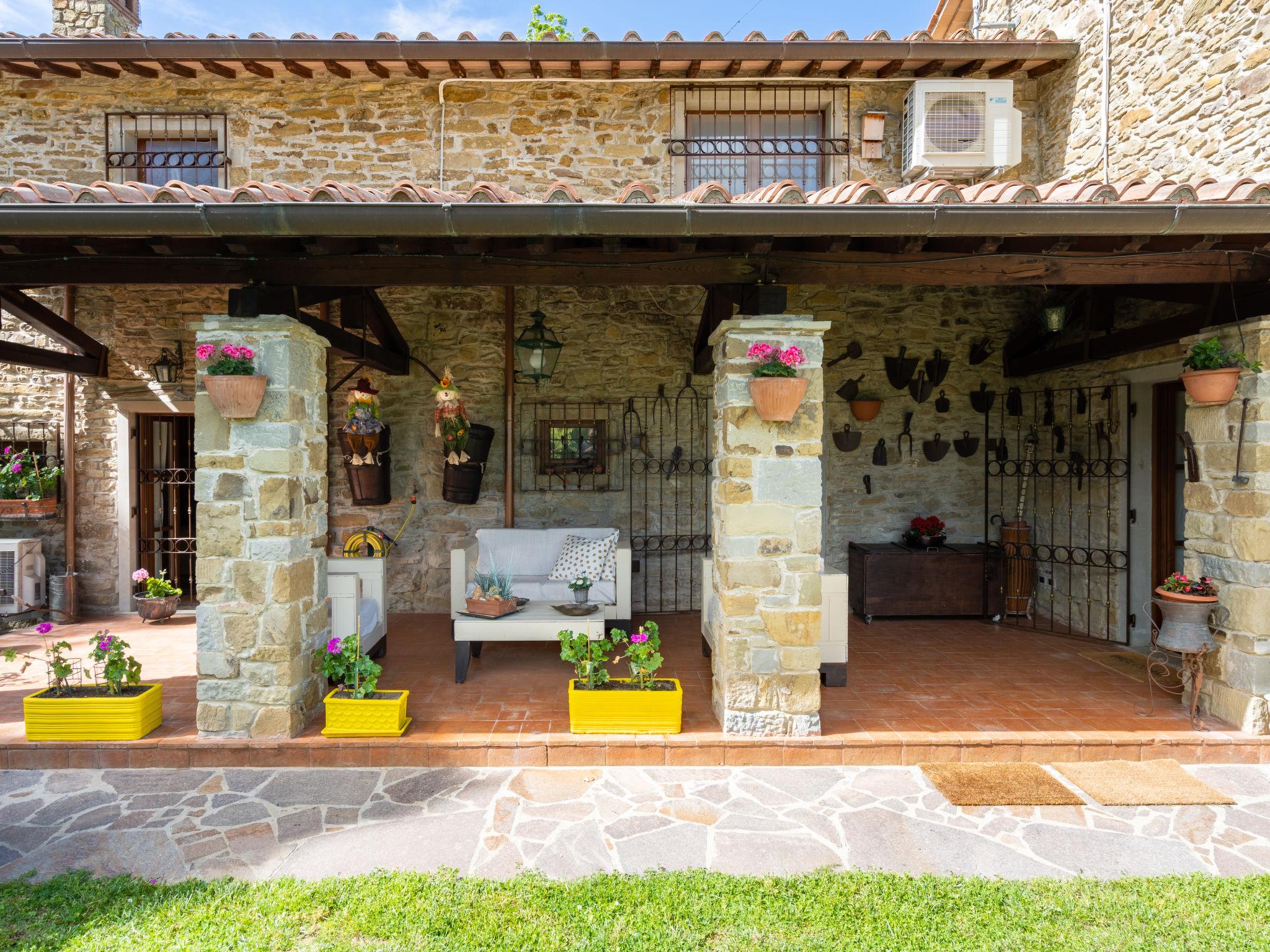 Foto 34 - Casa de 5 quartos em Arezzo com piscina privada e jardim