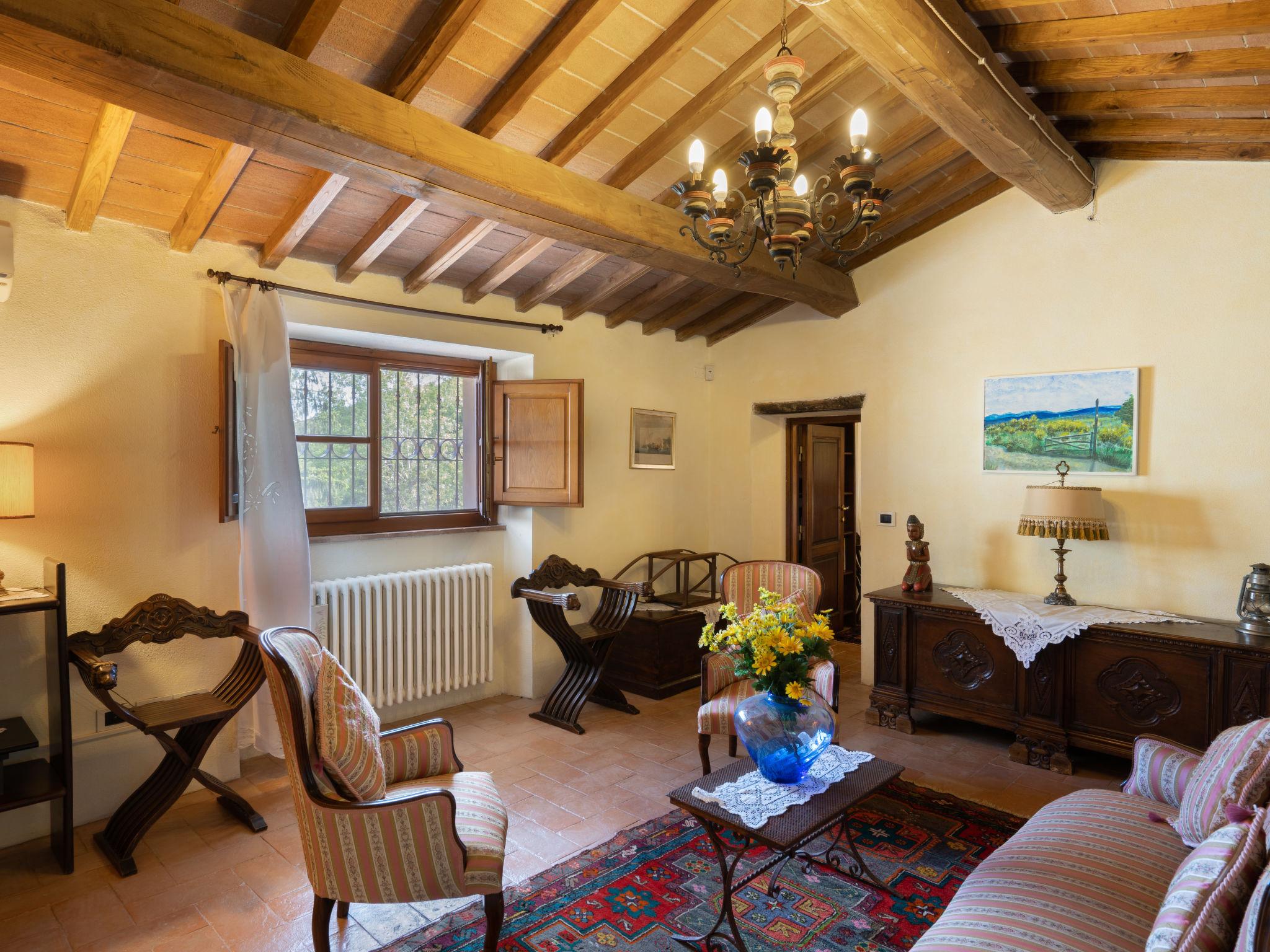 Photo 18 - 5 bedroom House in Arezzo with private pool and garden