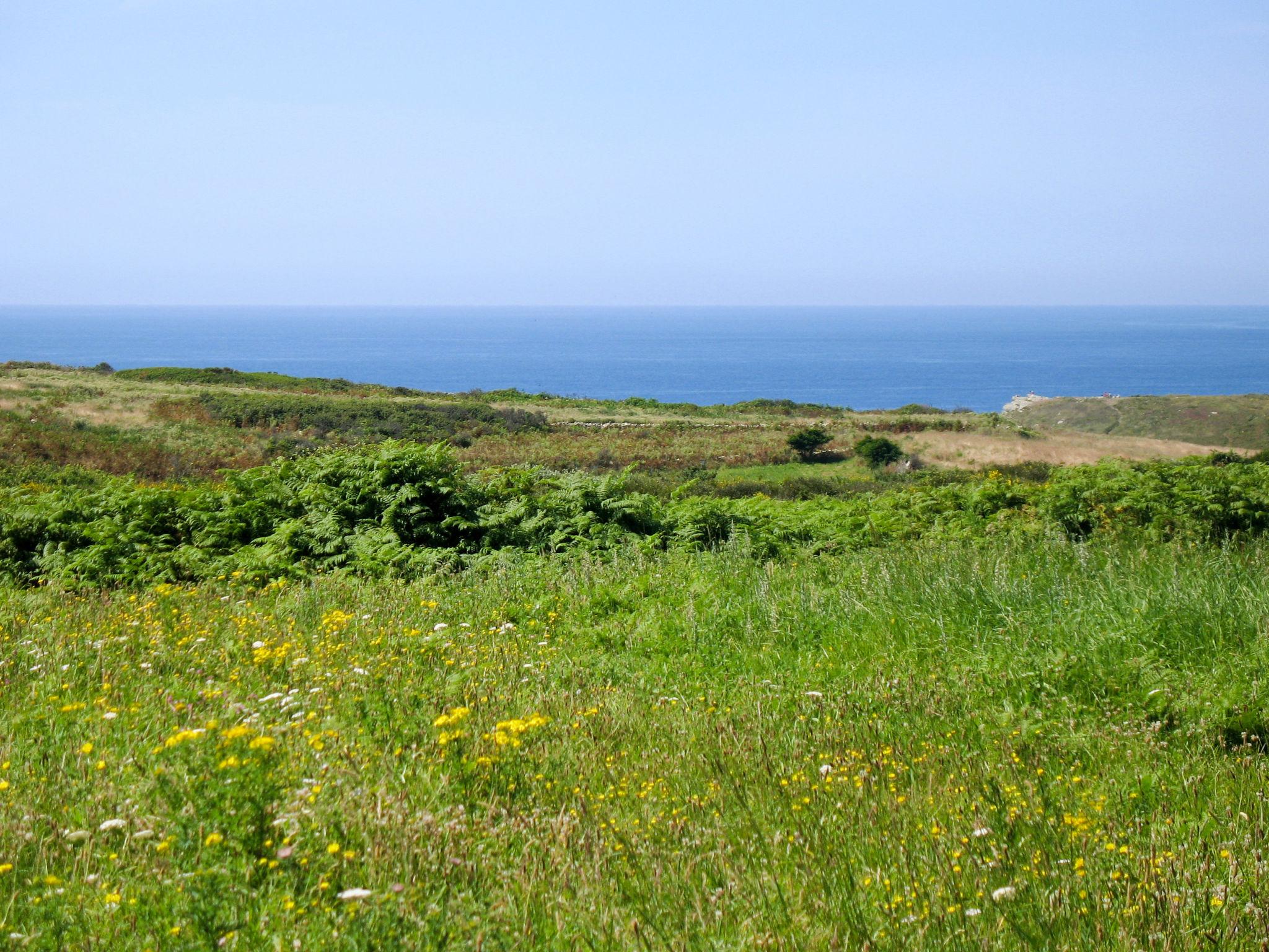 Foto 17 - Haus mit 3 Schlafzimmern in Plogoff mit garten und blick aufs meer