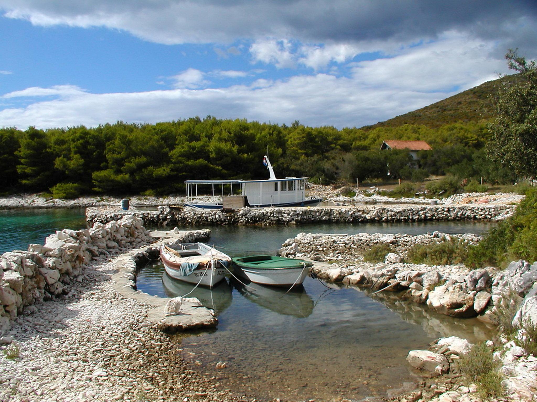 Photo 12 - 2 bedroom House in Pašman with terrace and sea view