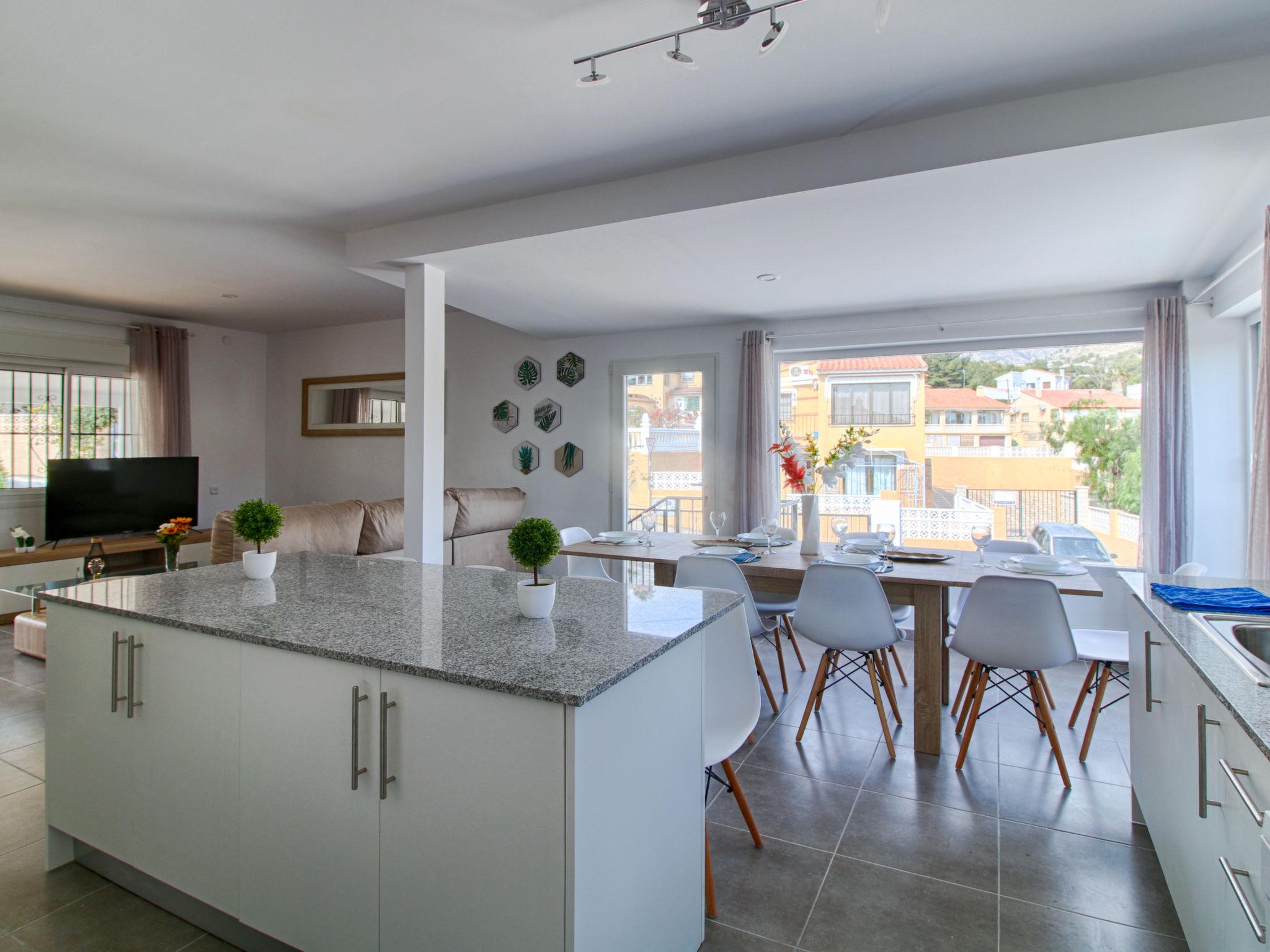 Photo 3 - Maison de 5 chambres à Calp avec piscine privée et jardin