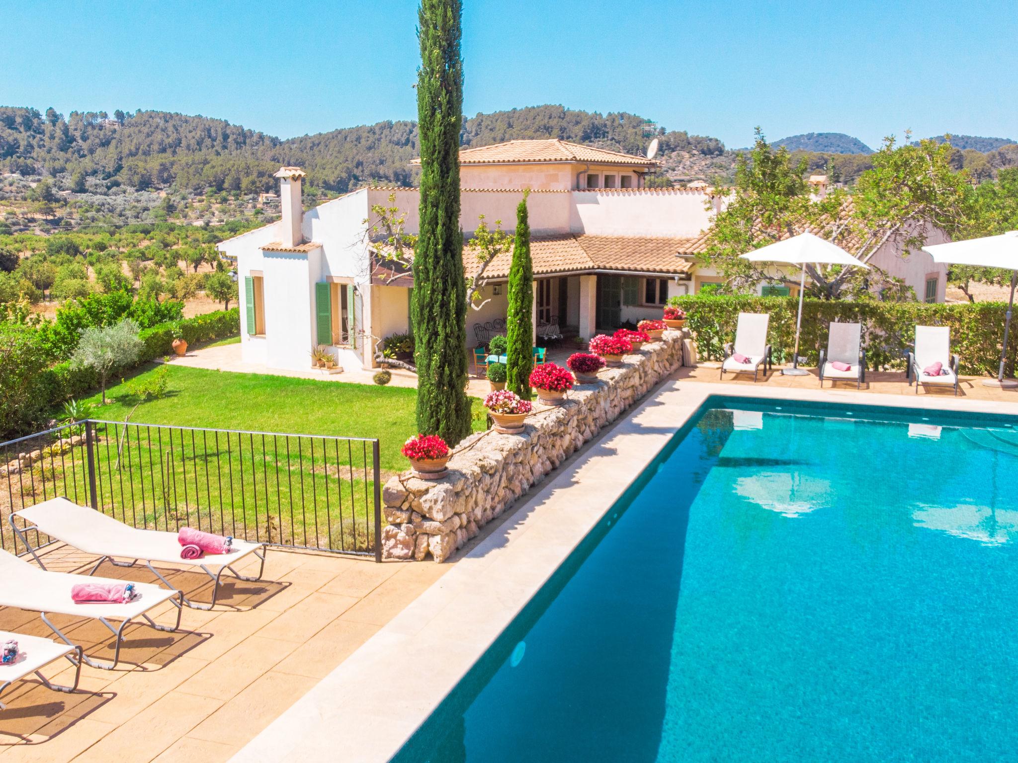 Photo 3 - Maison de 6 chambres à Selva avec piscine privée et jardin