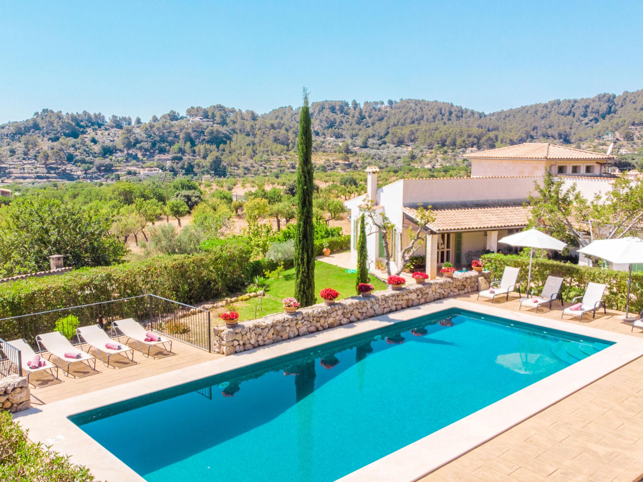 Photo 1 - Maison de 6 chambres à Selva avec piscine privée et jardin