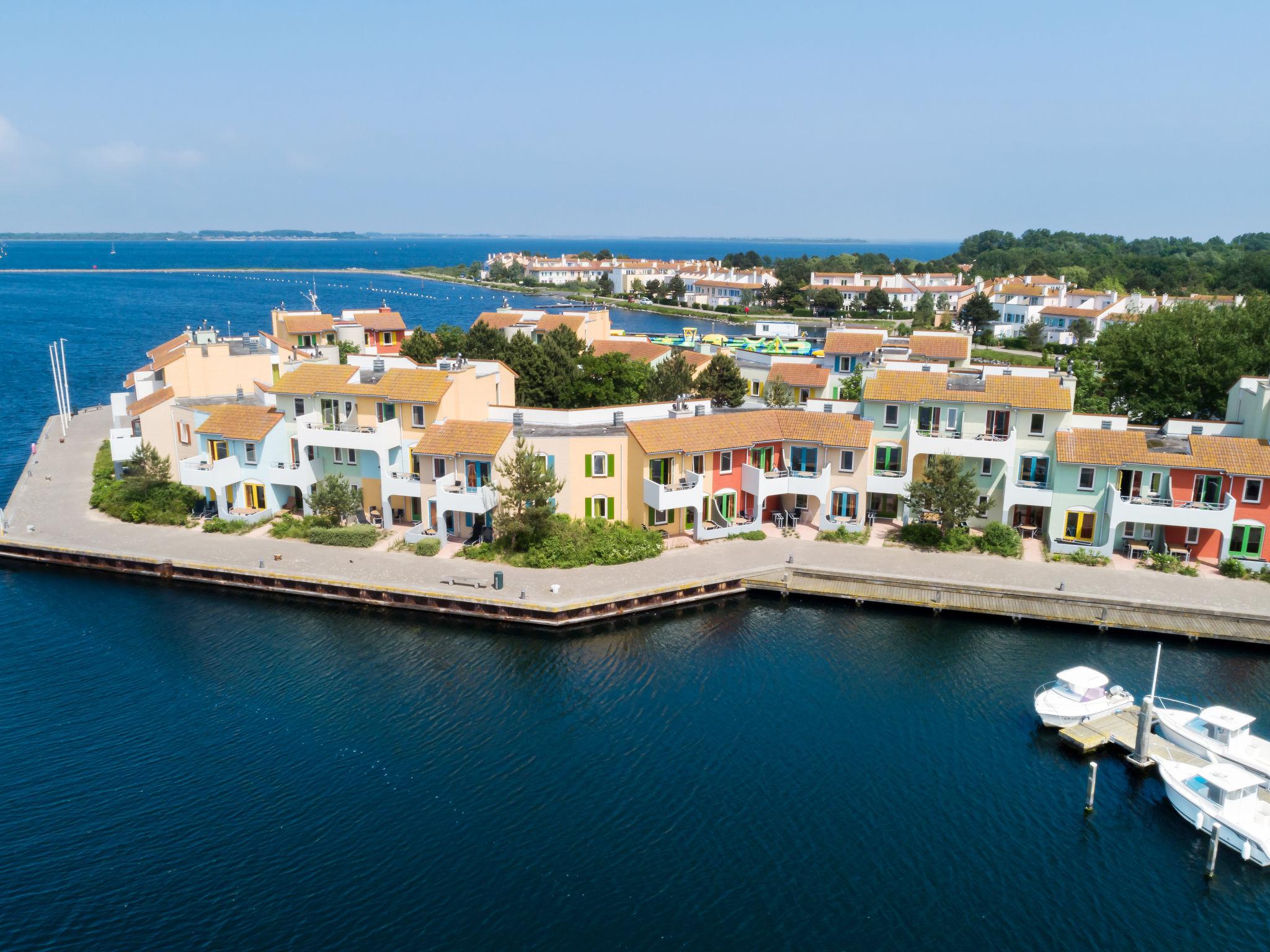 Foto 6 - Casa de 1 habitación en Ouddorp con piscina y vistas al mar