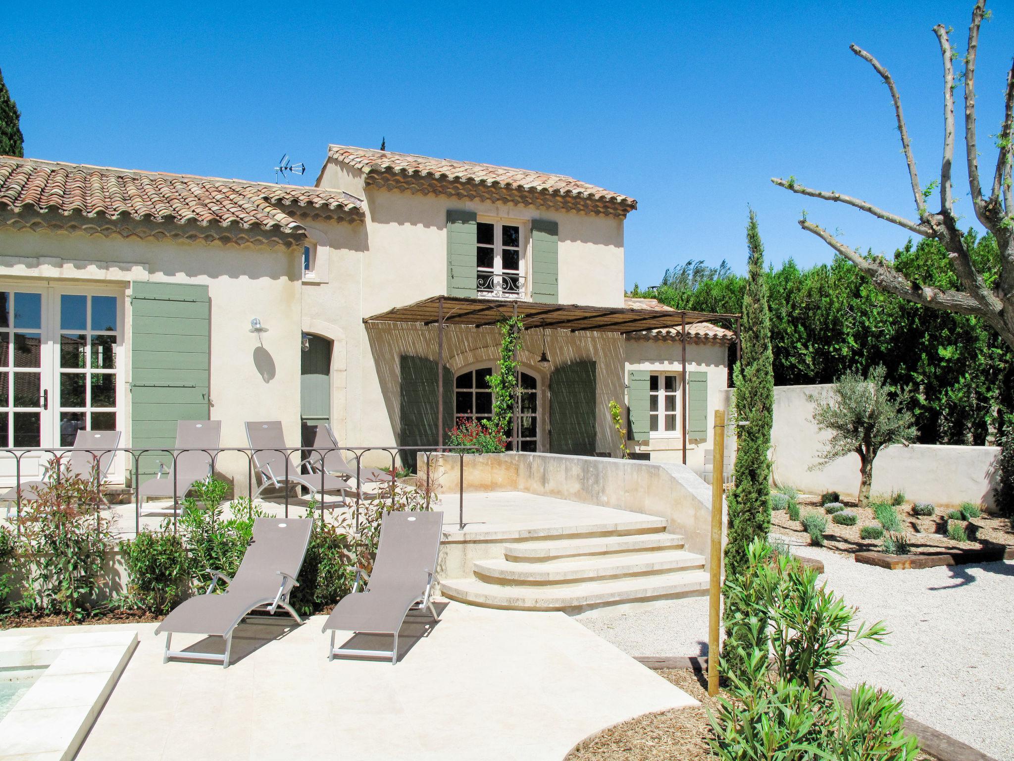 Foto 17 - Casa con 4 camere da letto a Maussane-les-Alpilles con piscina privata e giardino