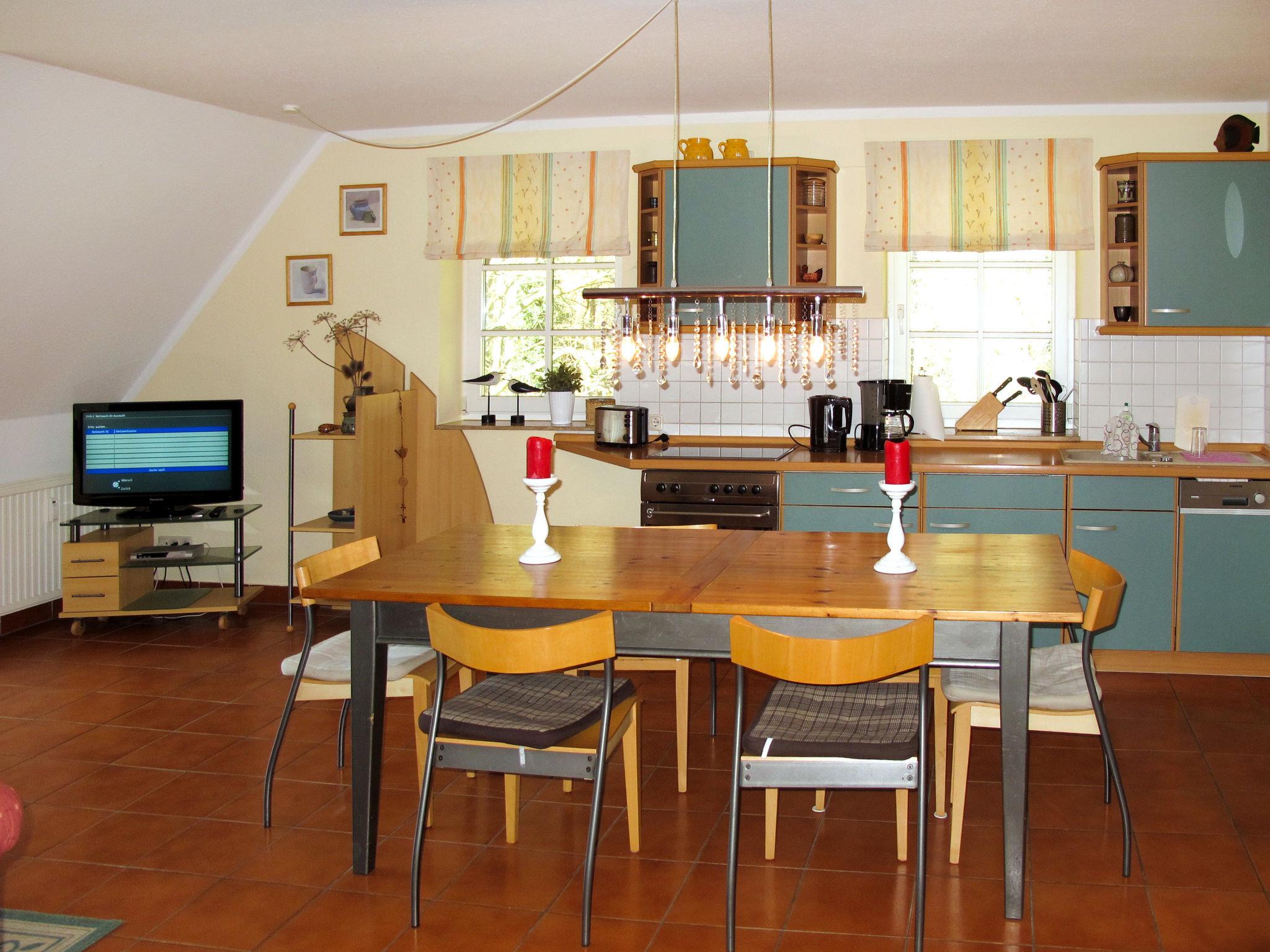 Photo 3 - 2 bedroom Apartment in Born a. Darß with garden and sea view