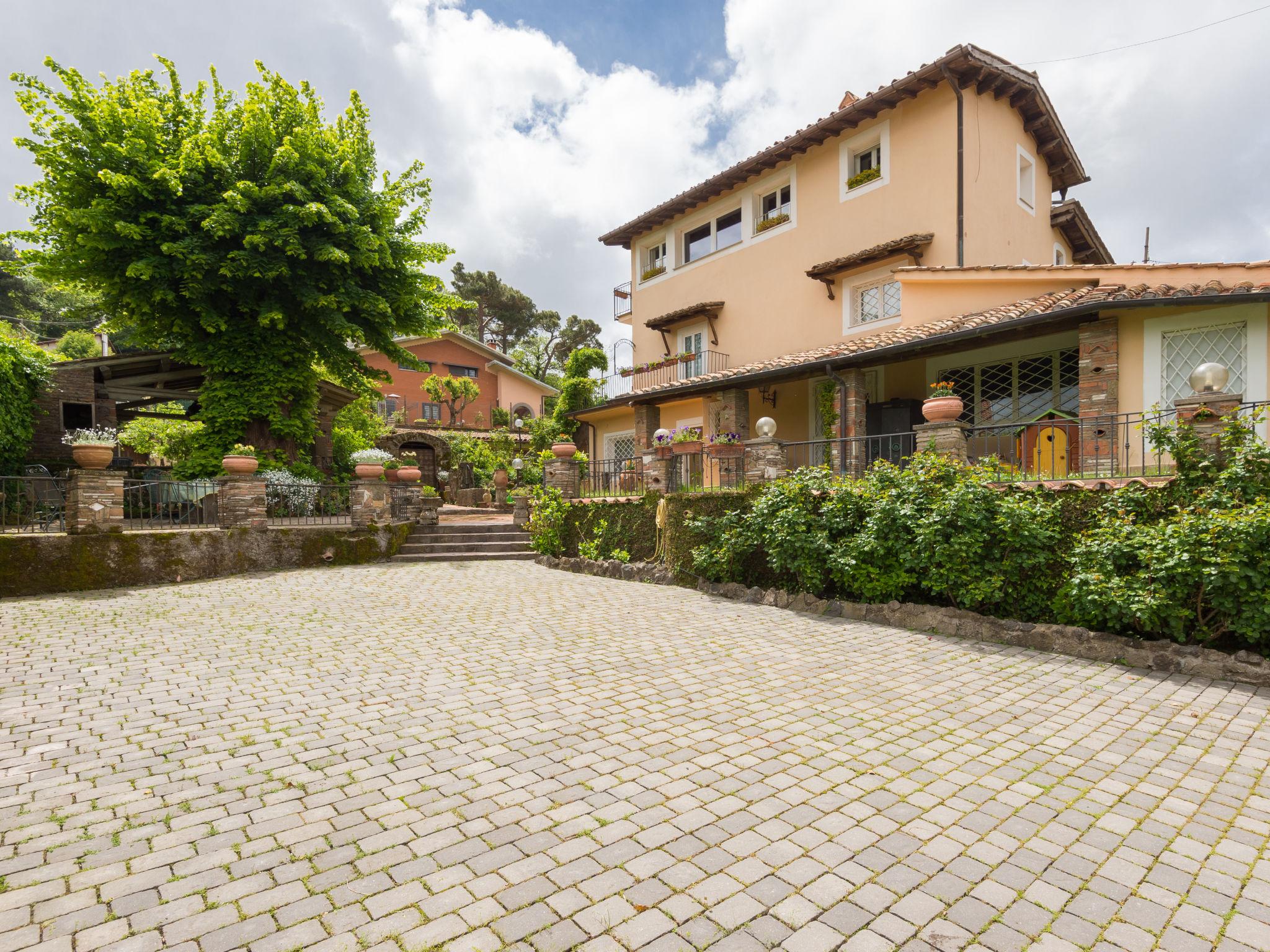 Photo 44 - Maison de 4 chambres à Rocca di Papa avec piscine privée et jardin