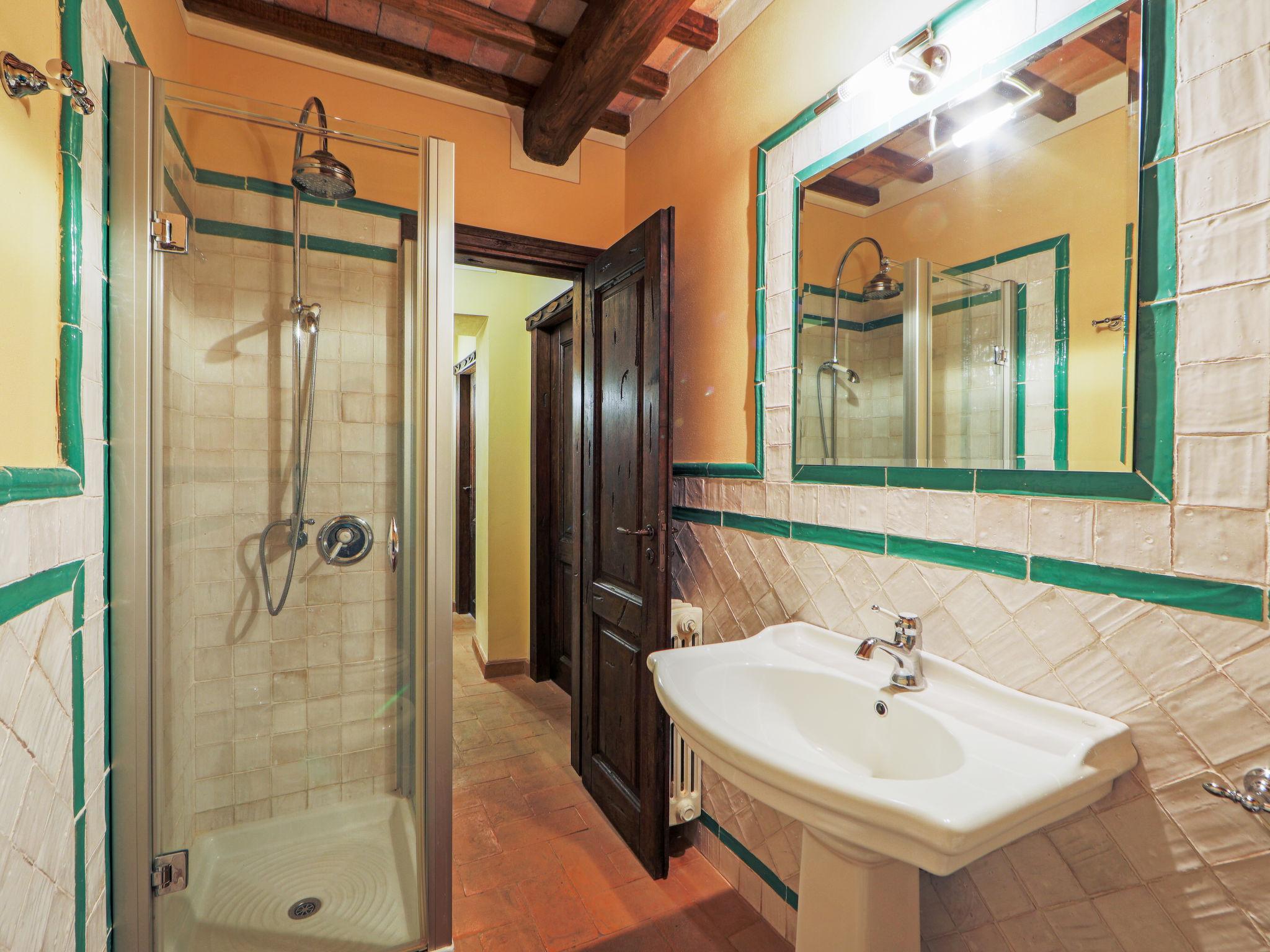 Foto 30 - Haus mit 6 Schlafzimmern in Orvieto mit privater pool