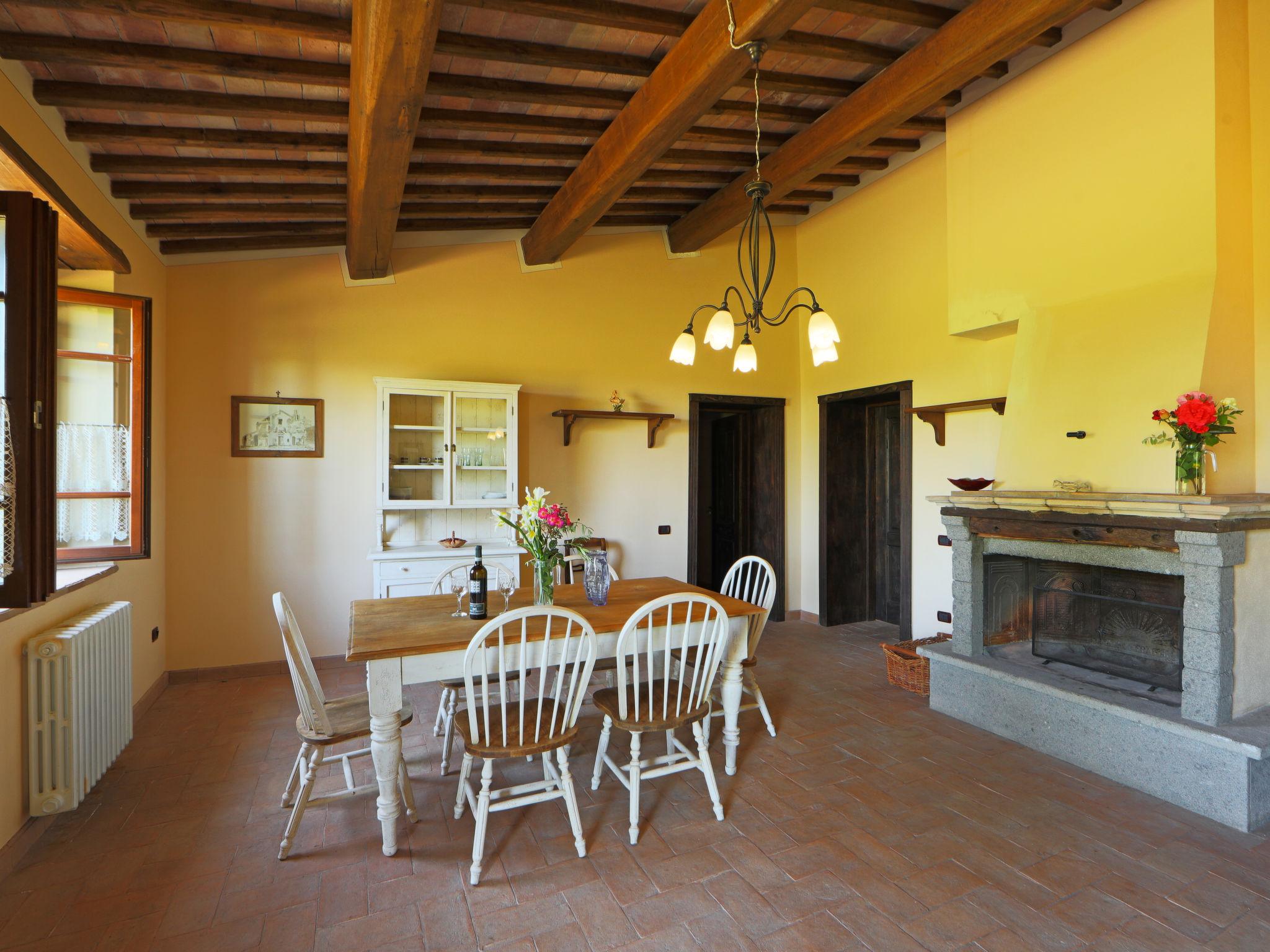 Photo 9 - 6 bedroom House in Orvieto with private pool and garden