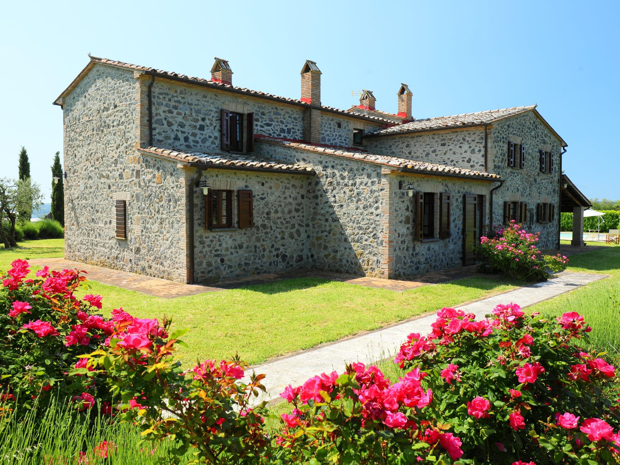 Foto 4 - Haus mit 6 Schlafzimmern in Orvieto mit privater pool