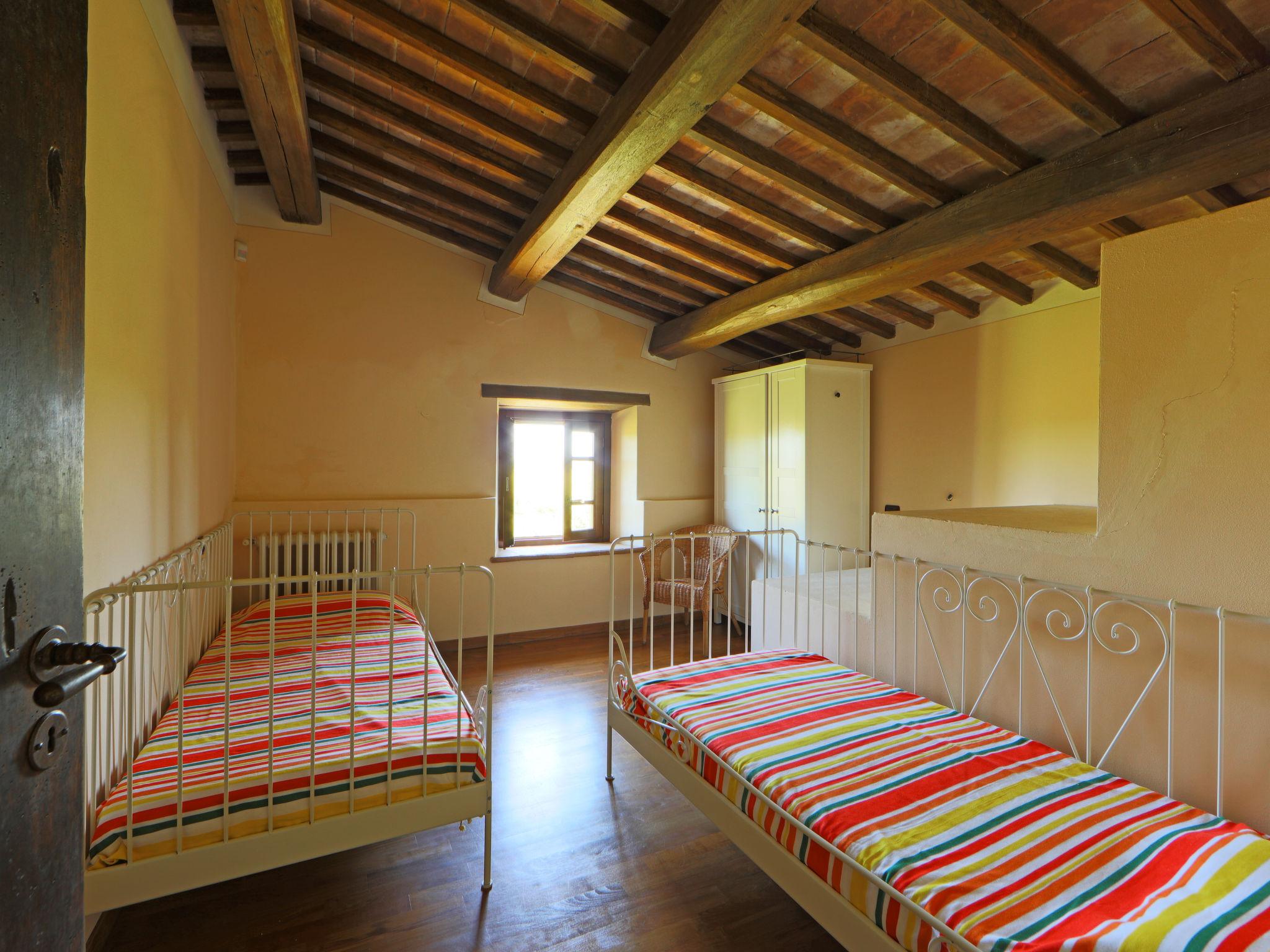 Photo 24 - 6 bedroom House in Orvieto with private pool and garden