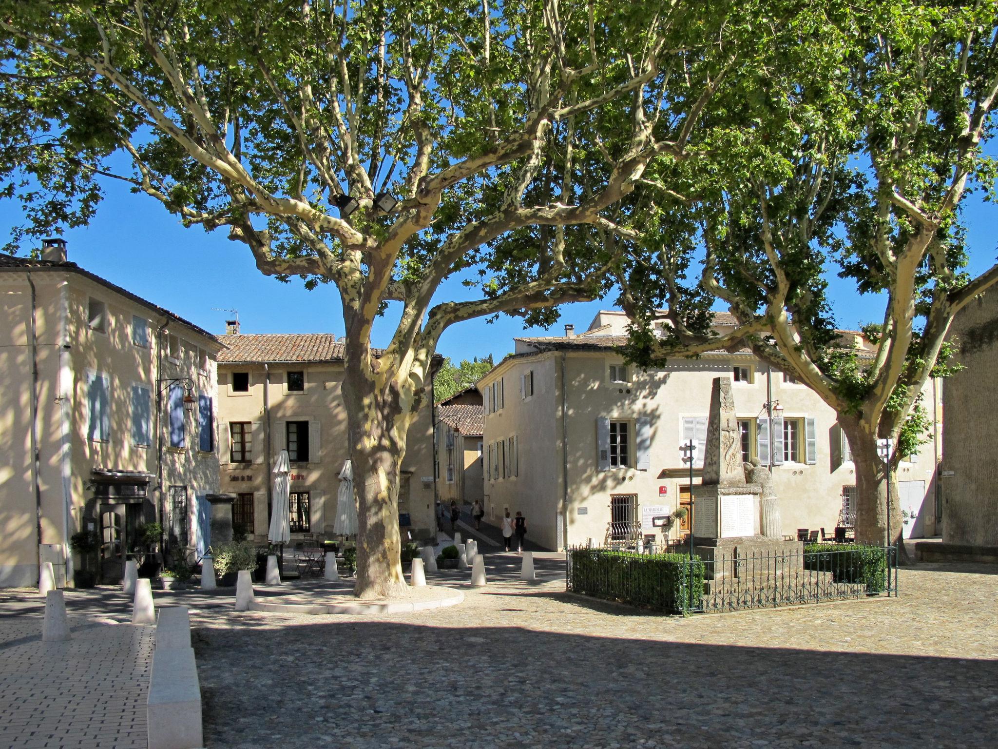 Foto 34 - Casa de 3 quartos em Pernes-les-Fontaines com piscina privada e terraço