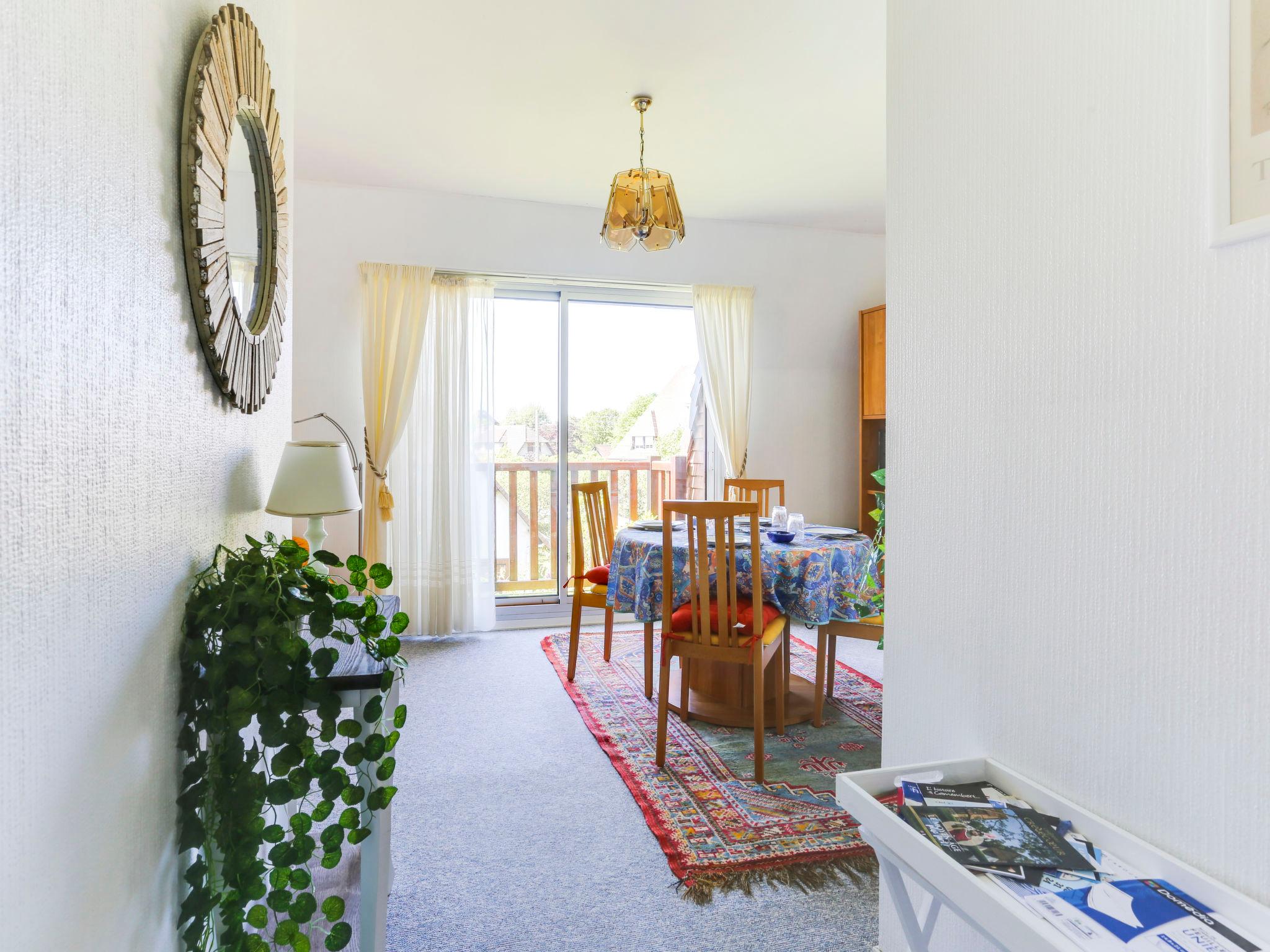 Photo 10 - Appartement de 1 chambre à Cabourg avec vues à la mer