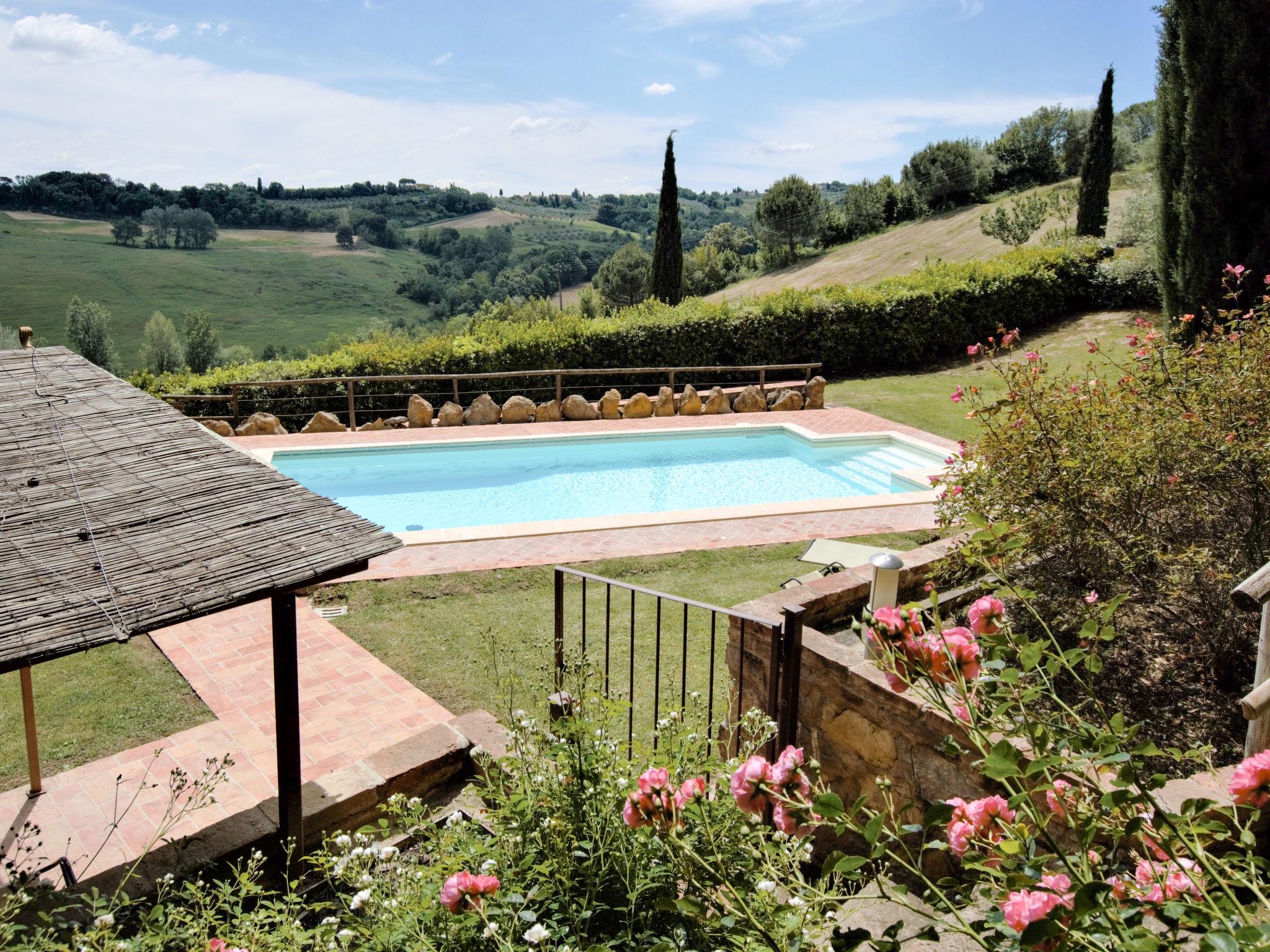 Foto 36 - Casa de 5 quartos em Gambassi Terme com piscina privada e jardim