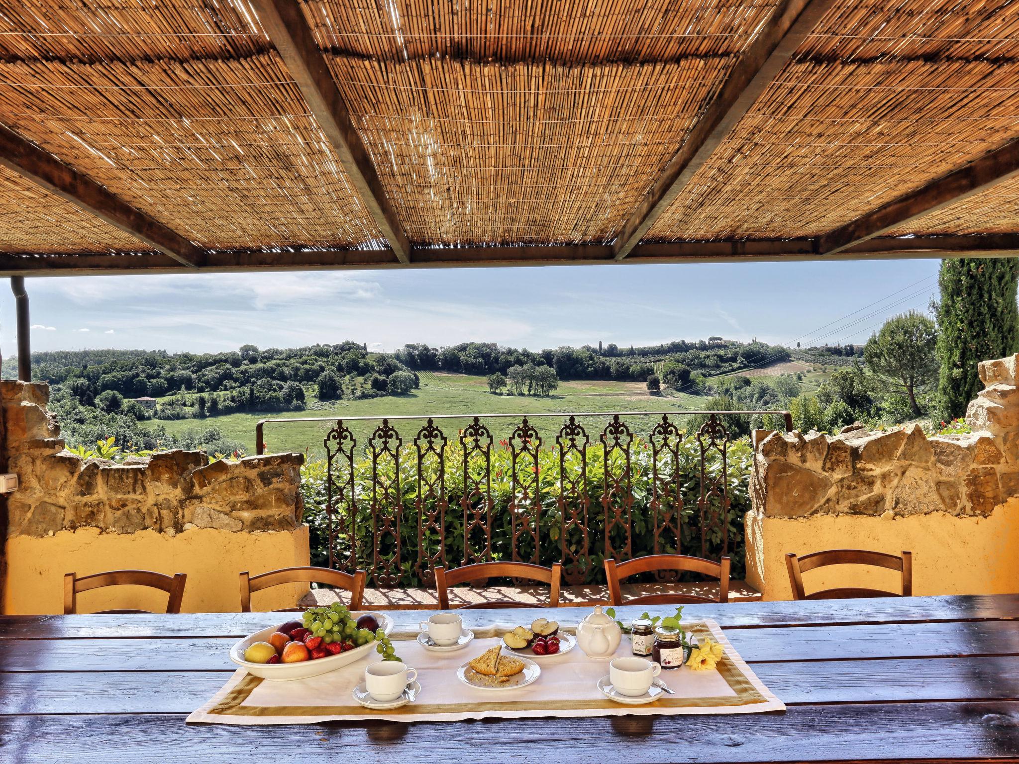 Foto 3 - Casa de 5 quartos em Gambassi Terme com piscina privada e jardim