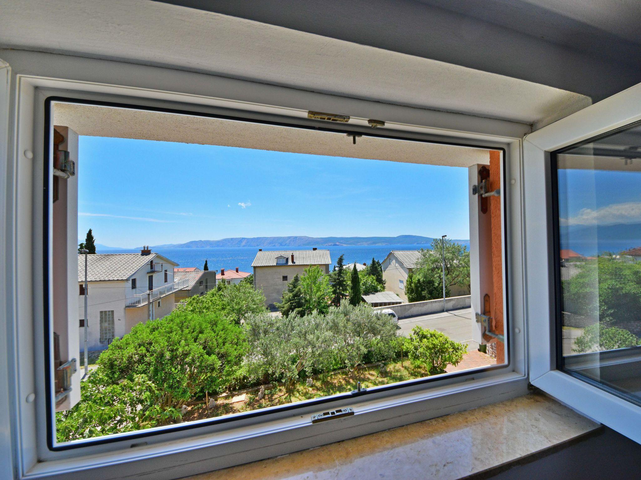 Photo 10 - Appartement de 3 chambres à Novi Vinodolski avec terrasse et vues à la mer