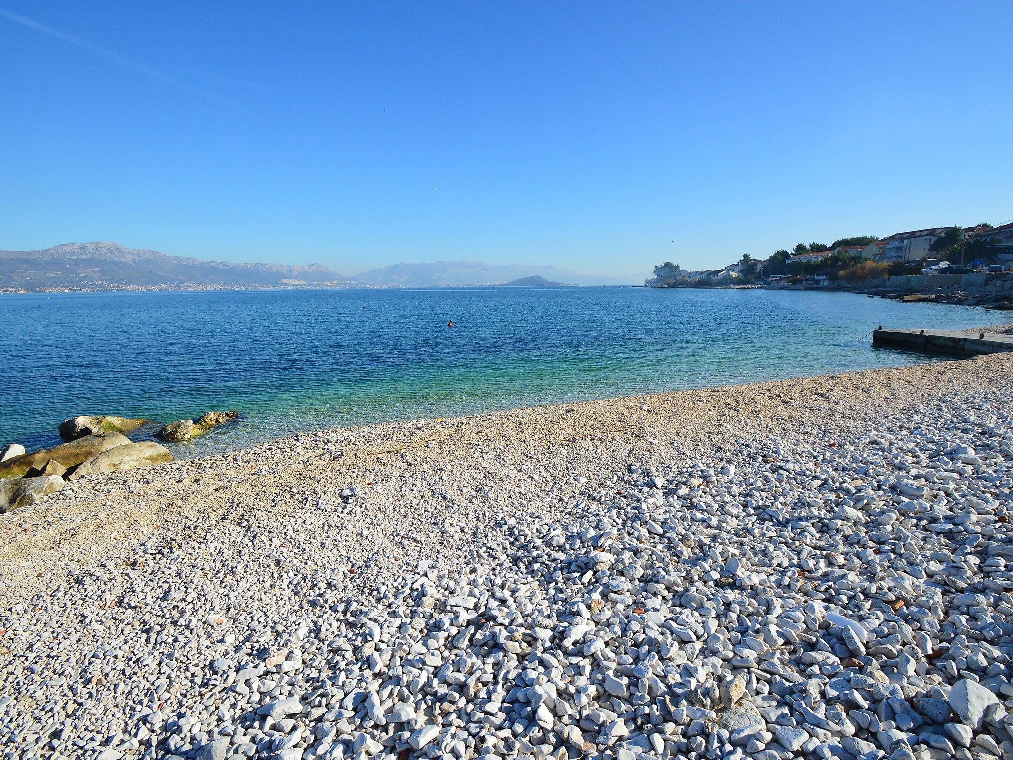 Foto 2 - Apartment mit 1 Schlafzimmer in Split mit blick aufs meer