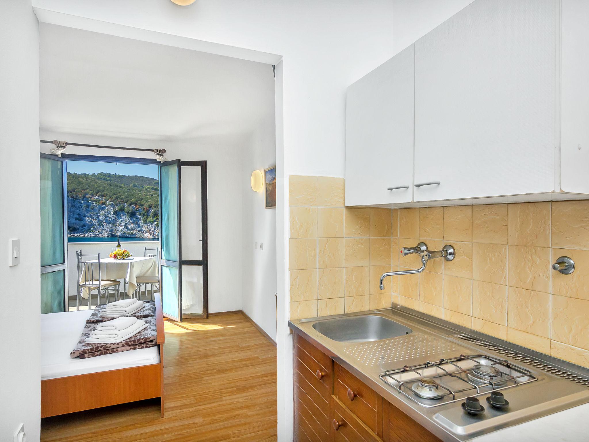 Foto 3 - Apartamento em Jelsa com terraço e vistas do mar