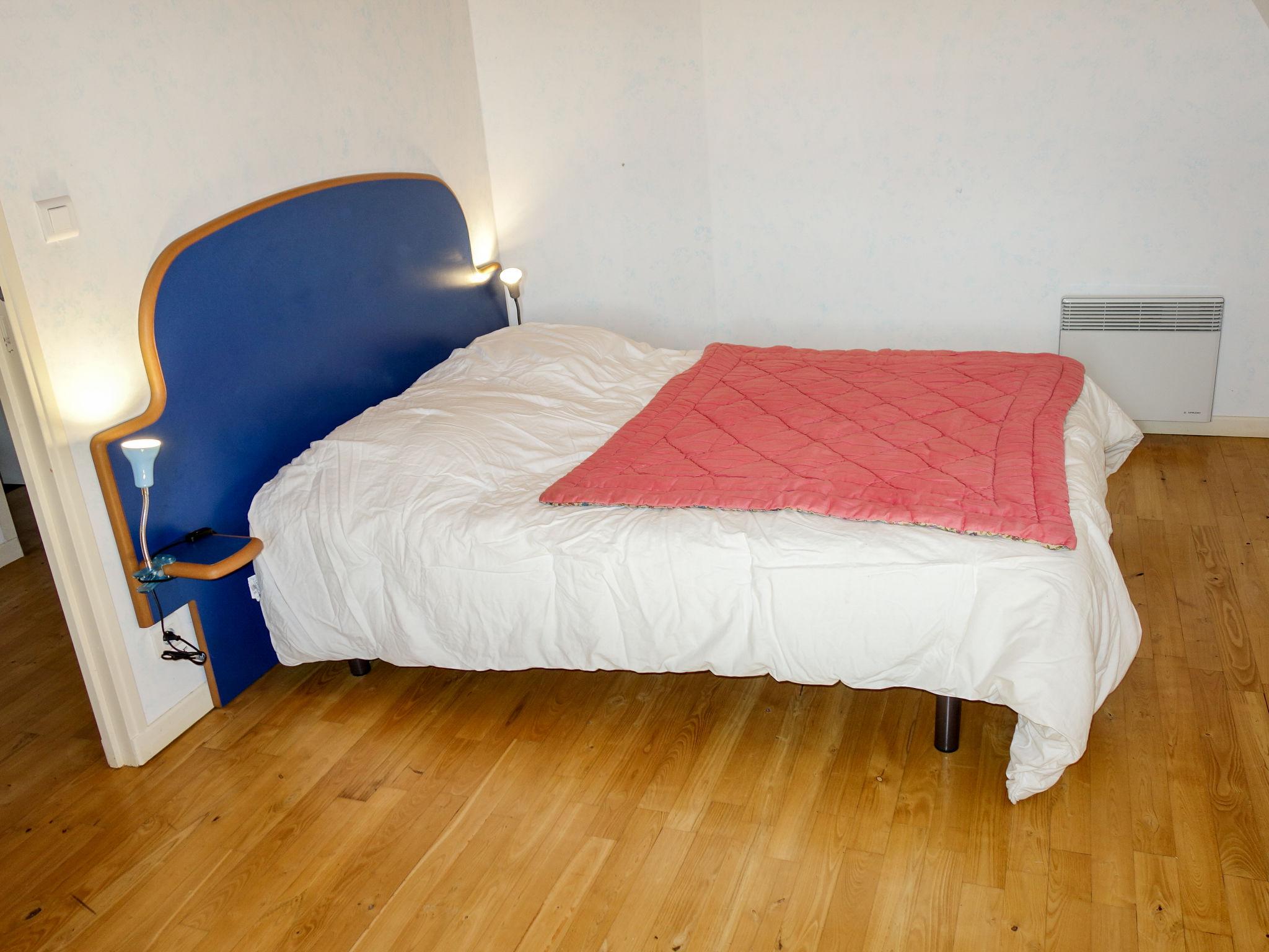 Foto 13 - Casa con 3 camere da letto a La Chapelle-aux-Saints