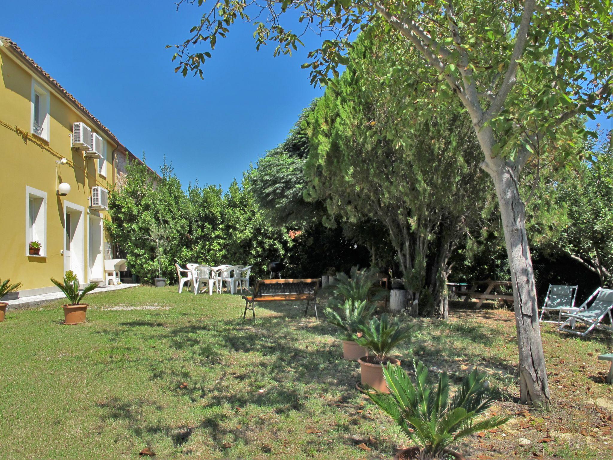 Photo 2 - Maison de 3 chambres à Ripatransone avec terrasse