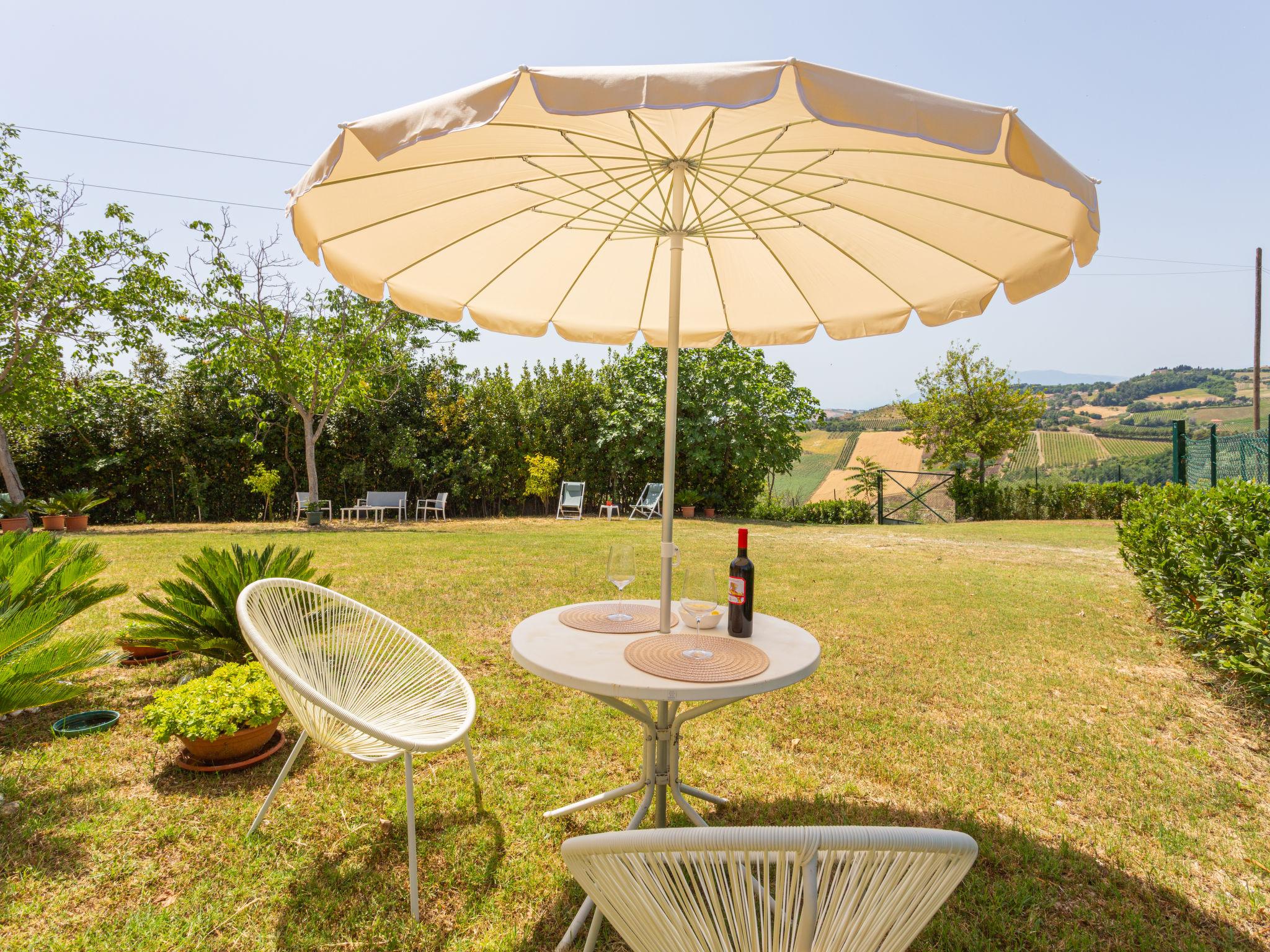 Photo 3 - Maison de 3 chambres à Ripatransone avec terrasse