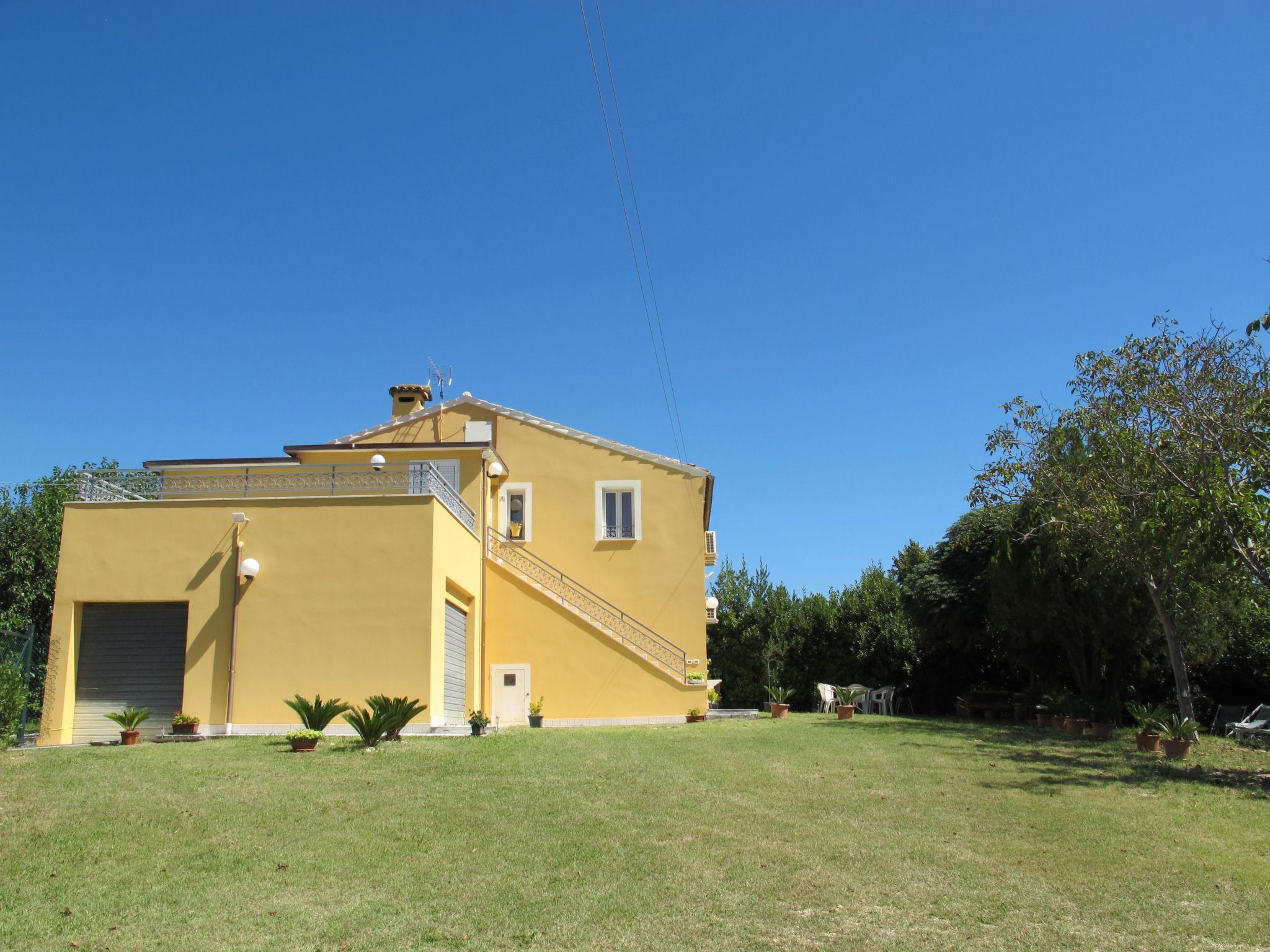 Foto 35 - Casa con 3 camere da letto a Ripatransone con terrazza