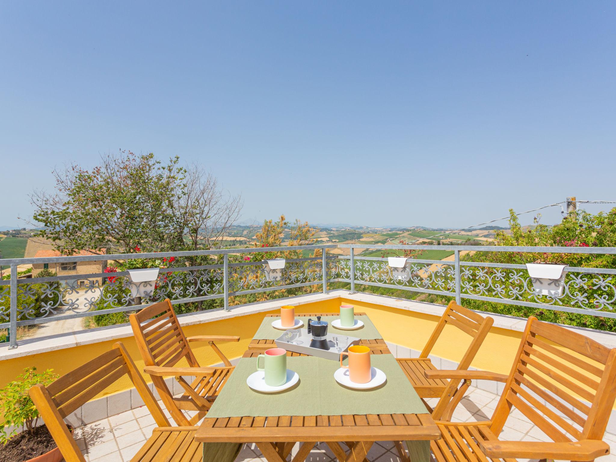 Photo 23 - Maison de 3 chambres à Ripatransone avec jardin et terrasse