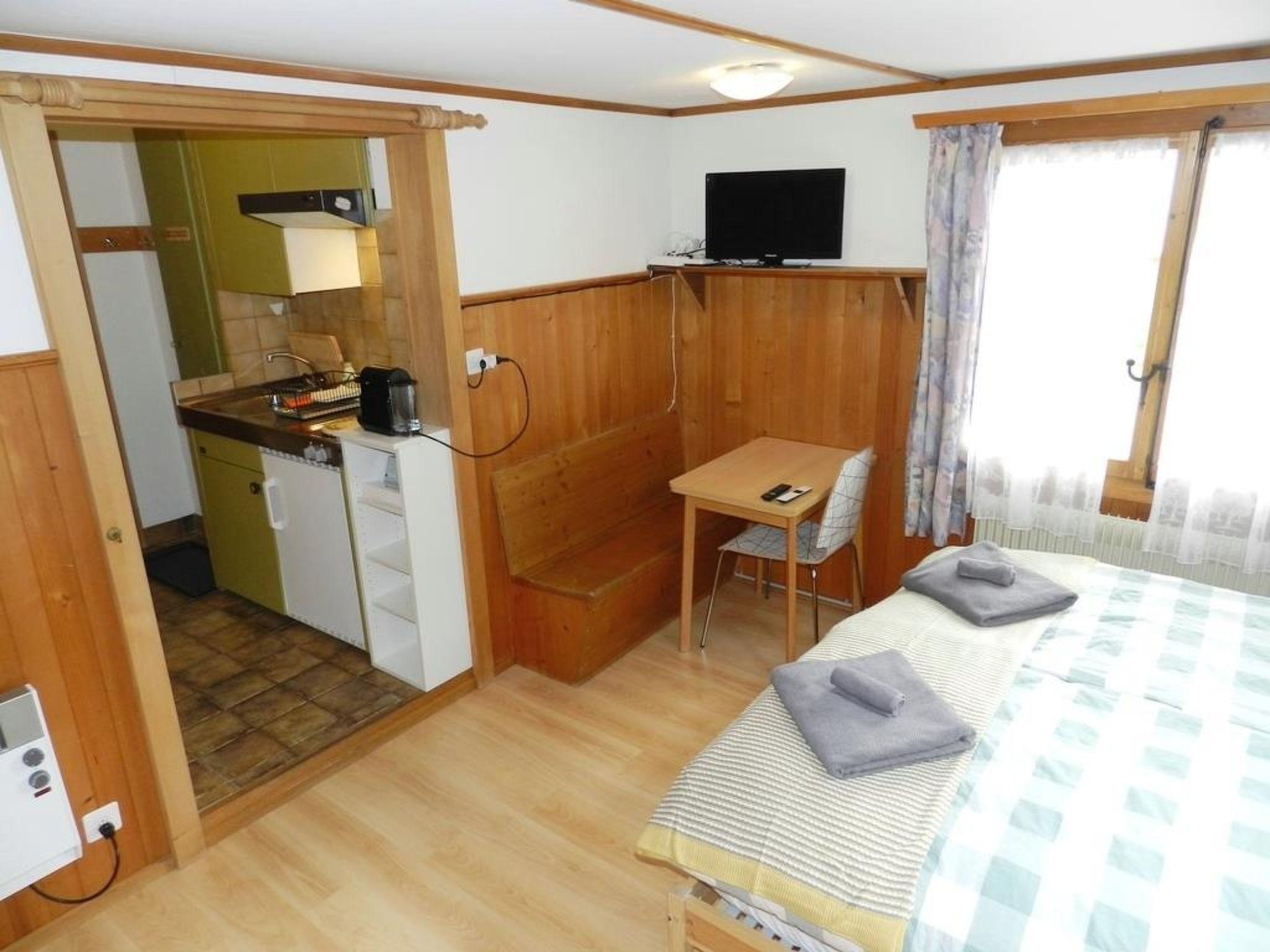 Photo 10 - 1 bedroom Apartment in Saanen