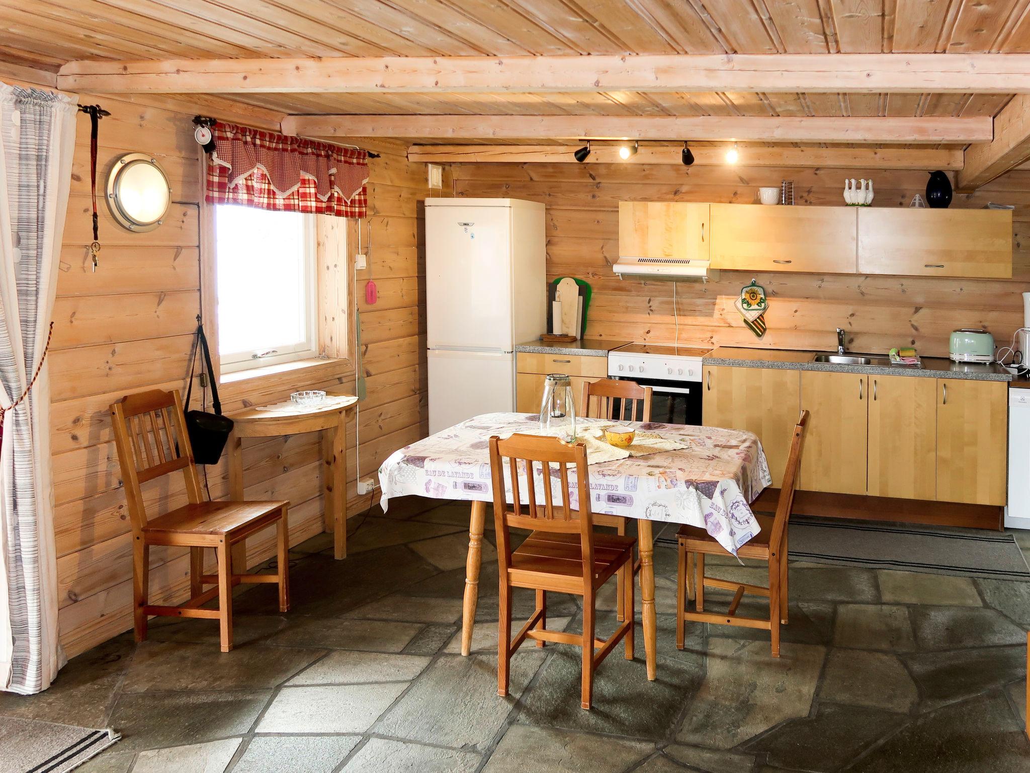 Photo 3 - Maison de 3 chambres à Sande i Sunnfjord avec jardin et terrasse