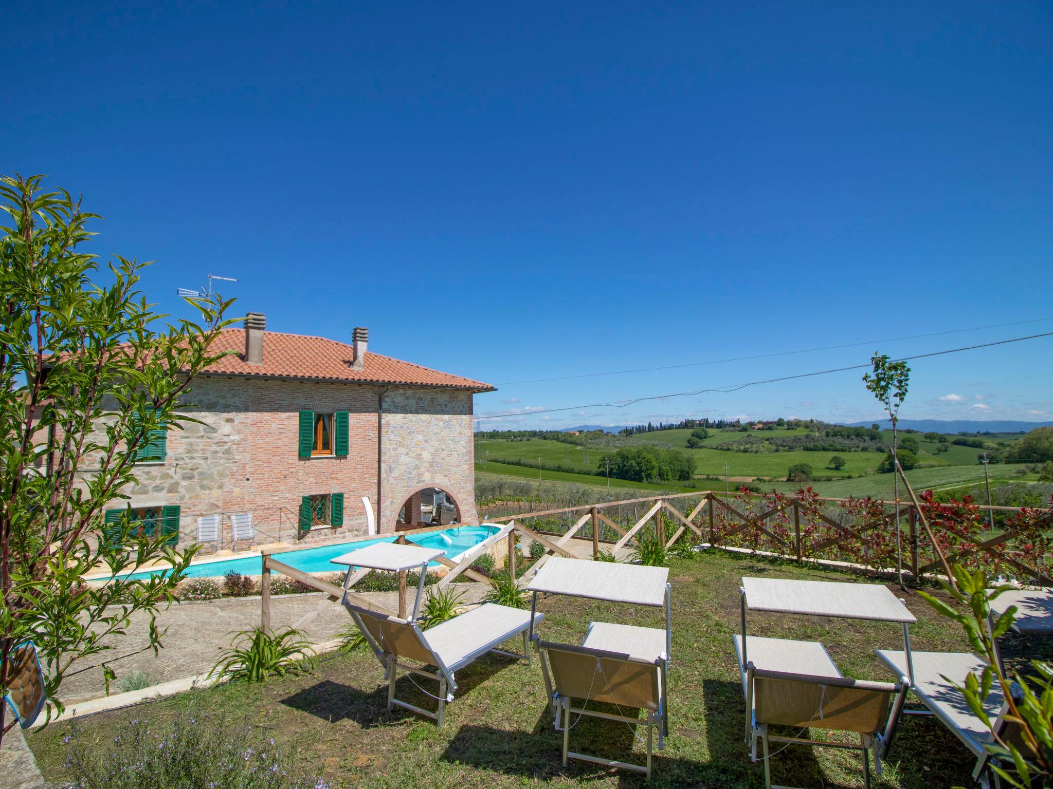 Foto 6 - Casa con 2 camere da letto a Castiglione del Lago con piscina privata e giardino