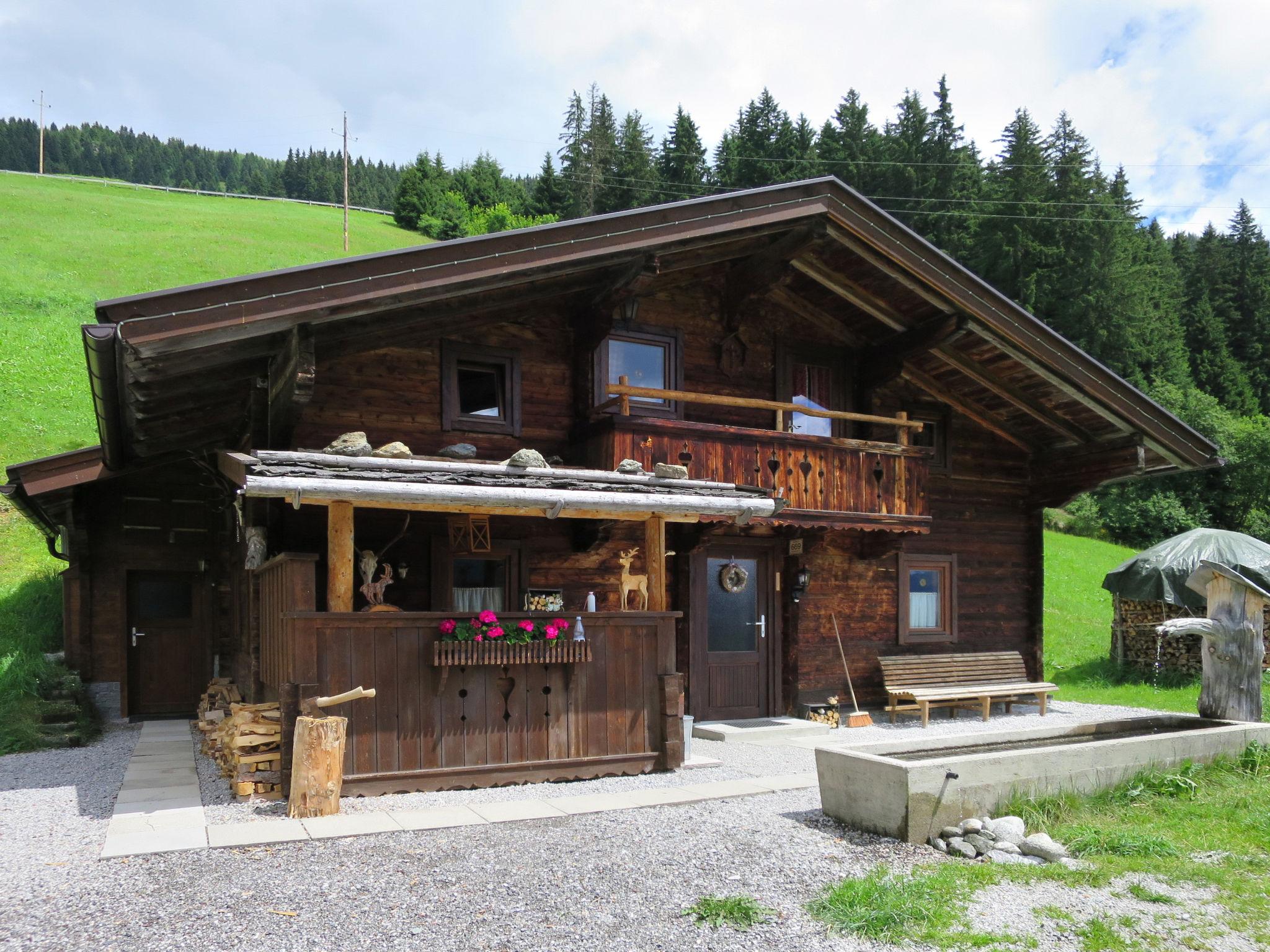 Photo 1 - Maison de 5 chambres à Hippach avec jardin et vues sur la montagne