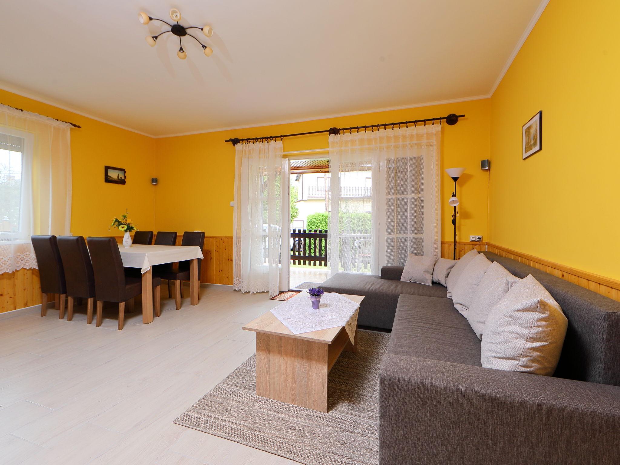 Photo 4 - 2 bedroom House in Balatonkeresztúr with garden and terrace