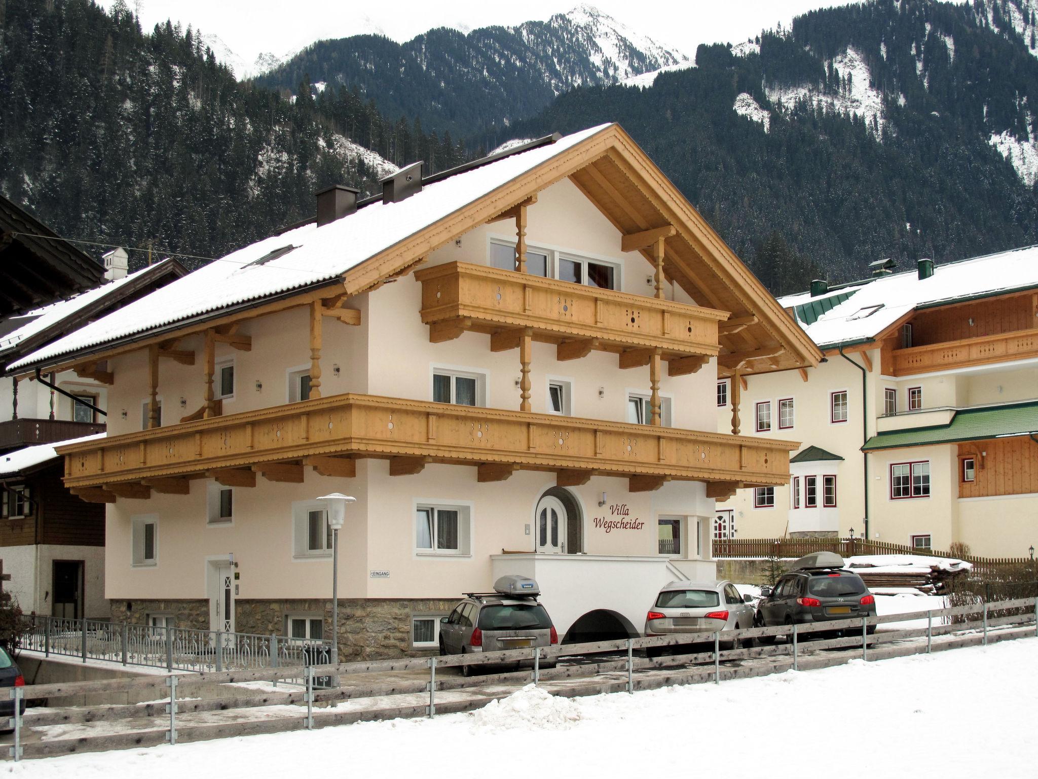 Photo 29 - Maison de 1 chambre à Mayrhofen avec jardin et vues sur la montagne