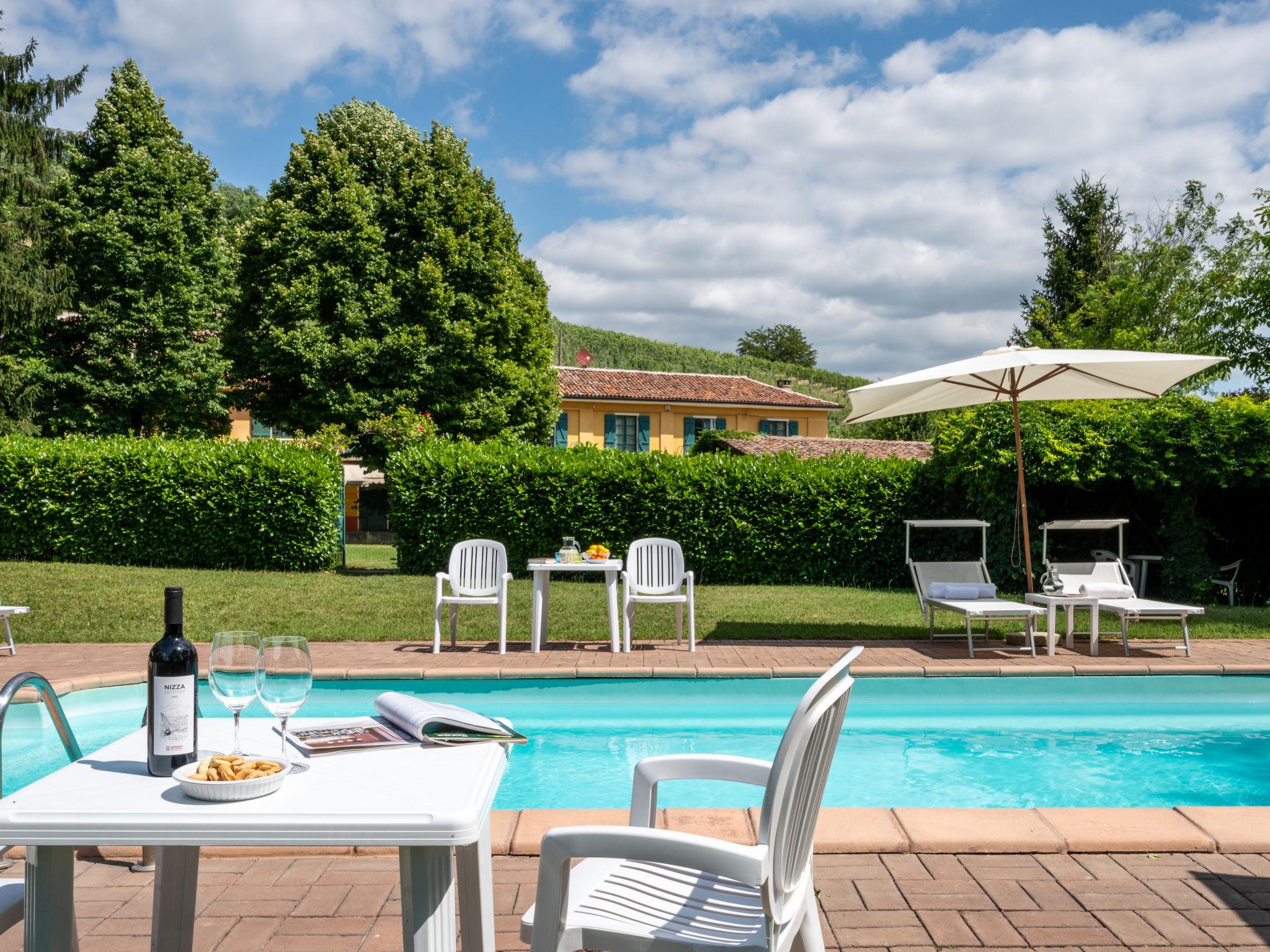 Foto 16 - Apartamento de 2 quartos em Vigliano d'Asti com piscina e jardim