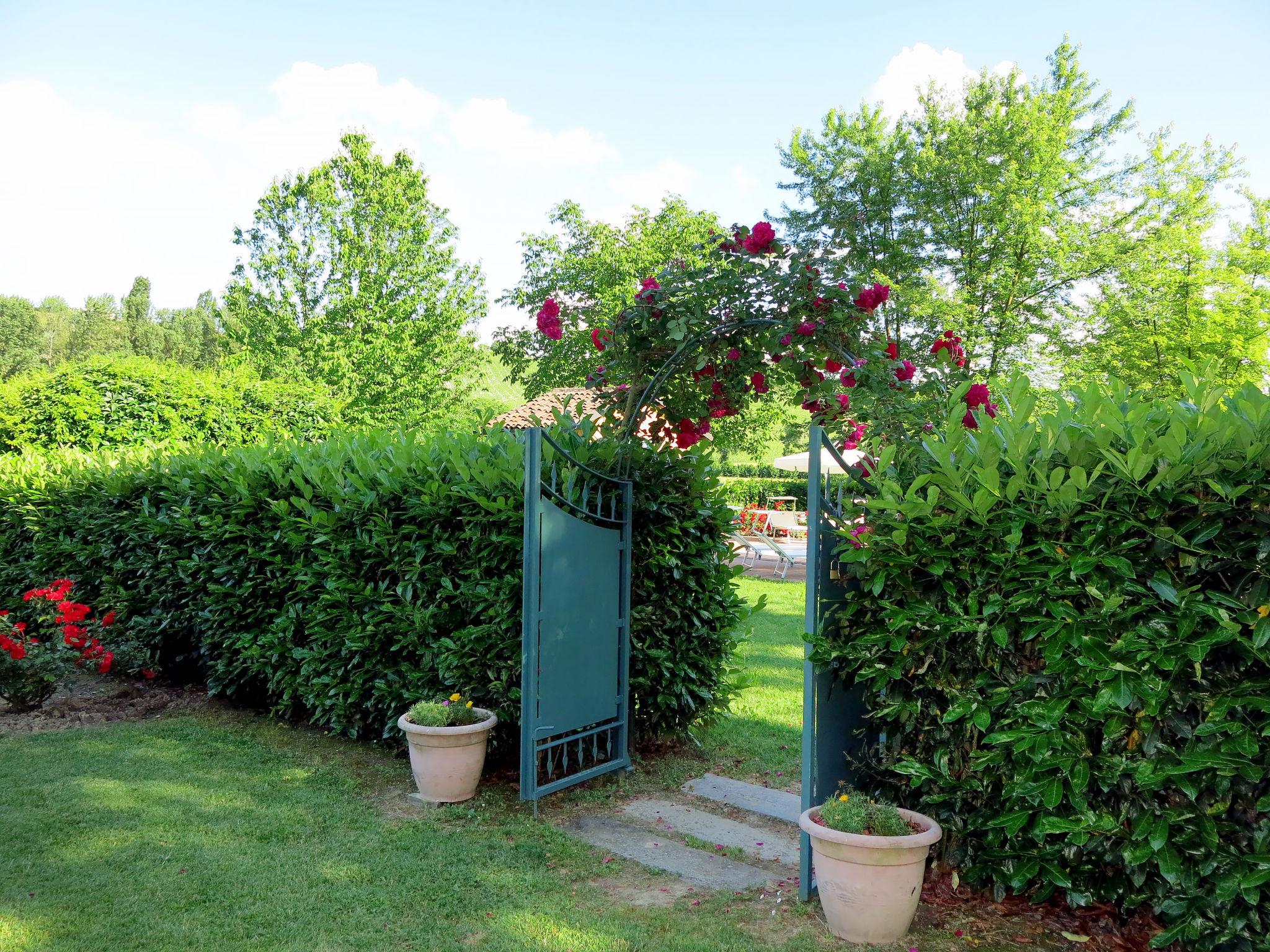 Foto 18 - Appartamento con 1 camera da letto a Vigliano d'Asti con piscina e giardino