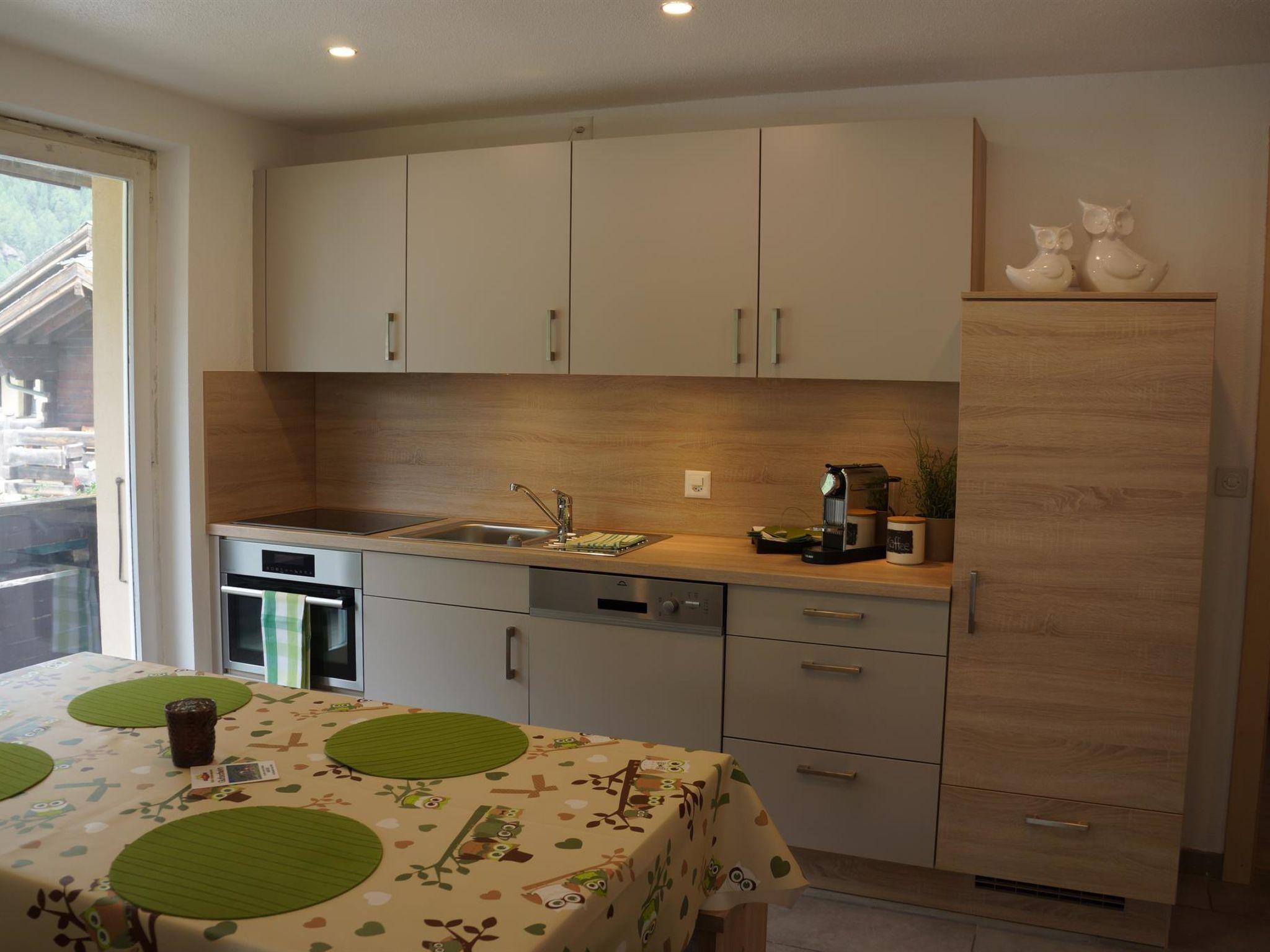 Foto 16 - Apartment mit 2 Schlafzimmern in Saas-Grund mit garten
